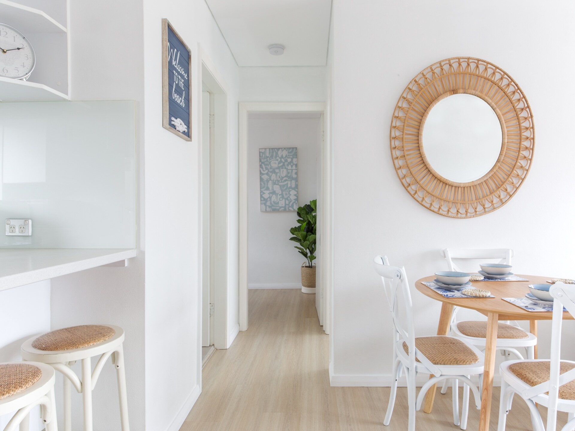 Trendy appartement aan Dee Why Beach met oceaanzicht en balkon - foto 6