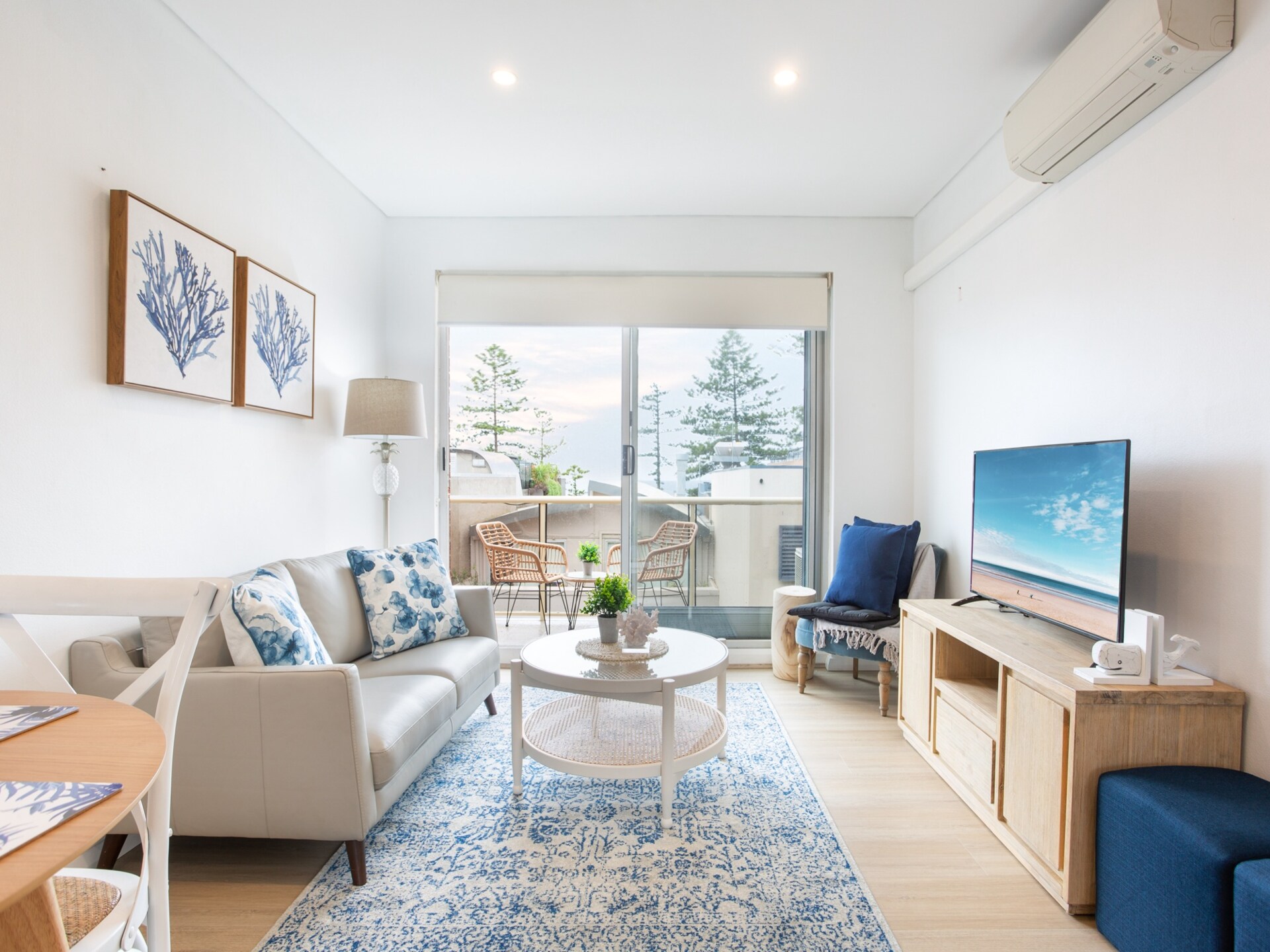 Trendy appartement aan Dee Why Beach met oceaanzicht en balkon - foto 7