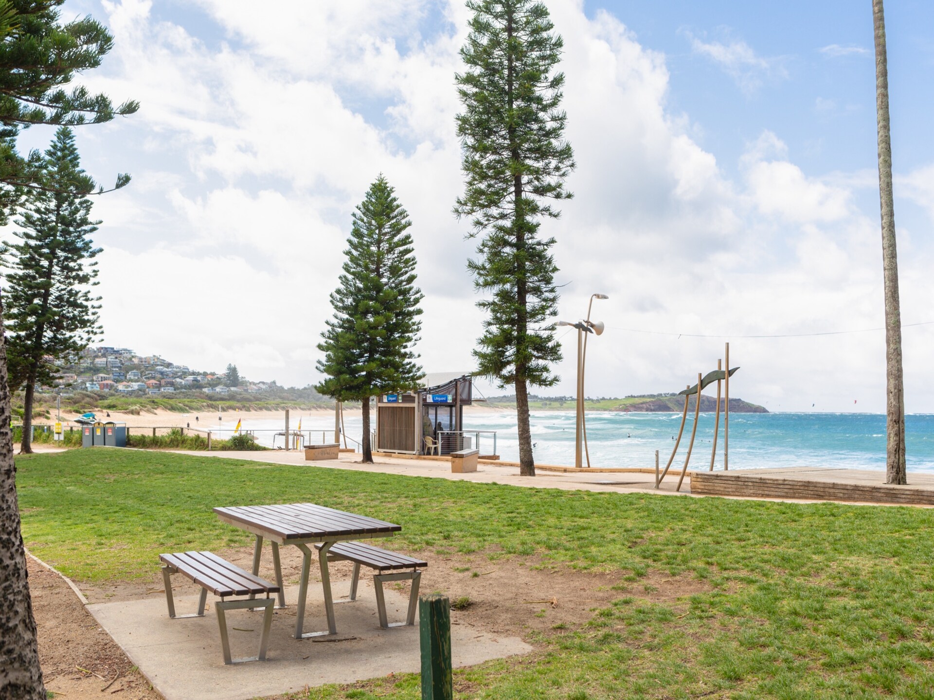 Trendy appartement aan Dee Why Beach met oceaanzicht en balkon - foto 15
