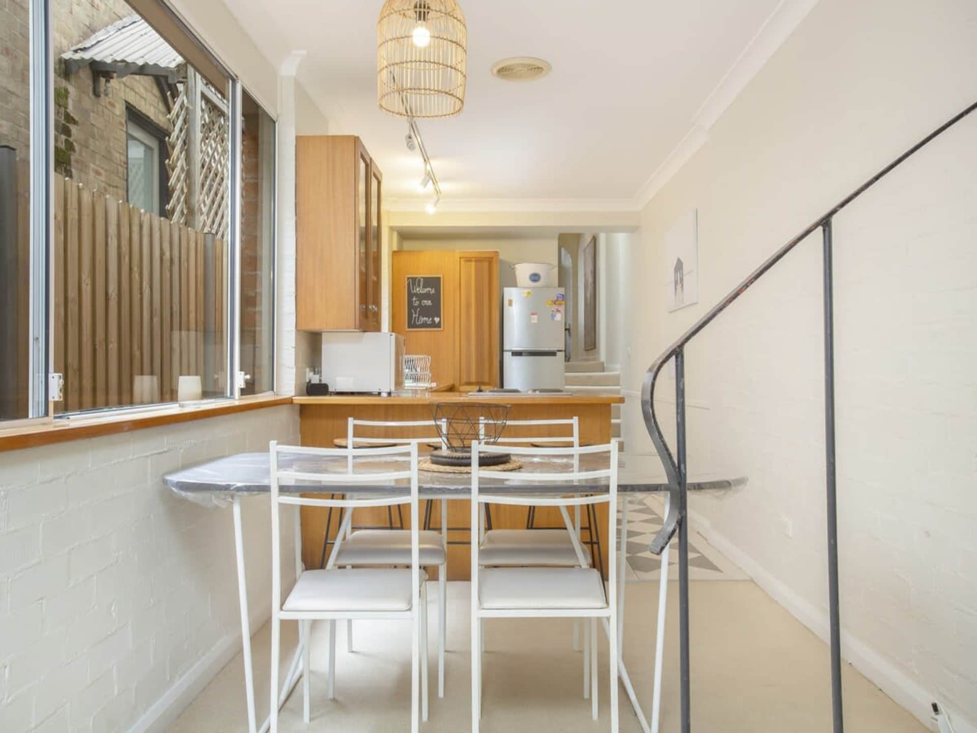 Licht appartement met terras in het centrum van Annandale - foto 9