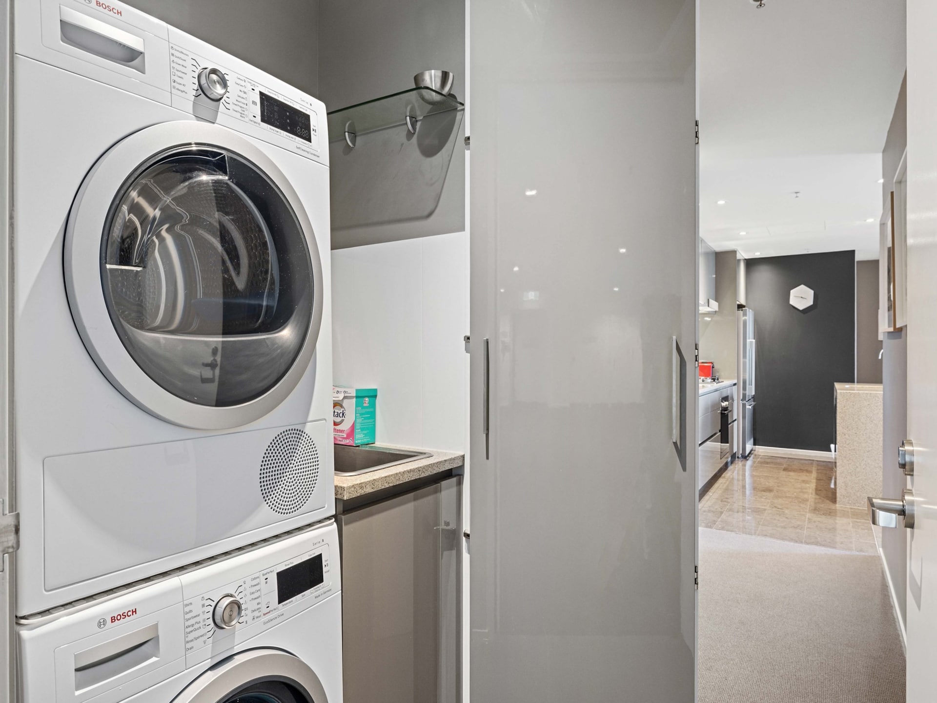 Modern appartement met uitzicht op Mount Ainslie in Canberra - foto 15