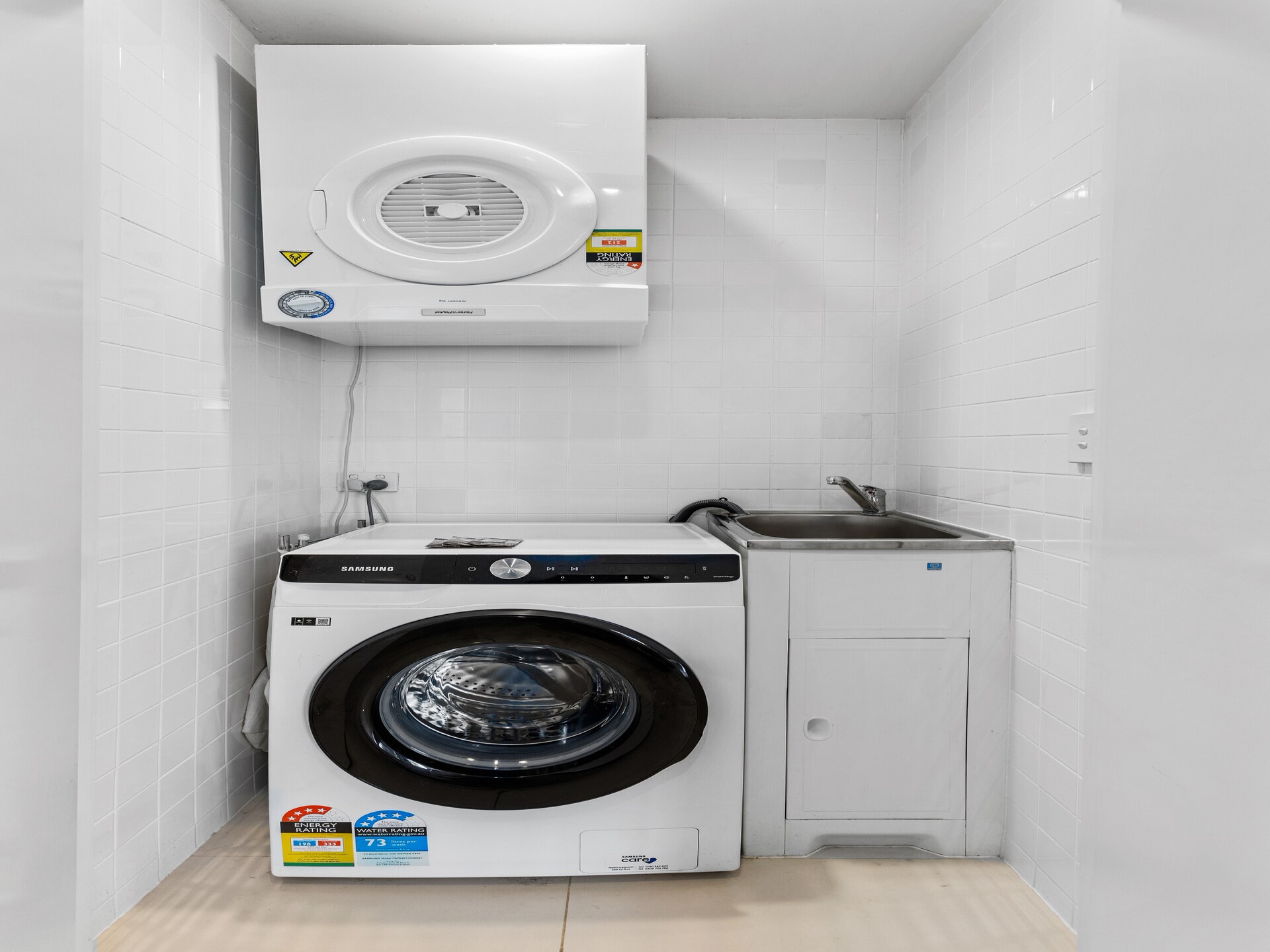 Ruim en modern appartement met 3 slaapkamers in Bulimba - foto 15