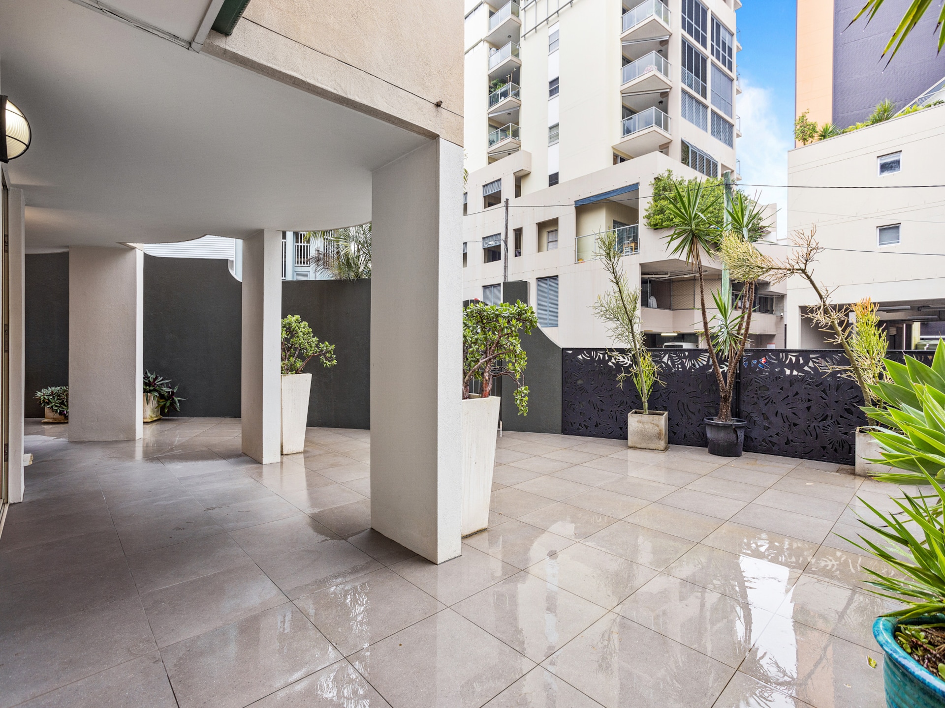 Stijlvol appartement met zwembad en beveiligde parking in Brisbane's Spring Hill - foto 13