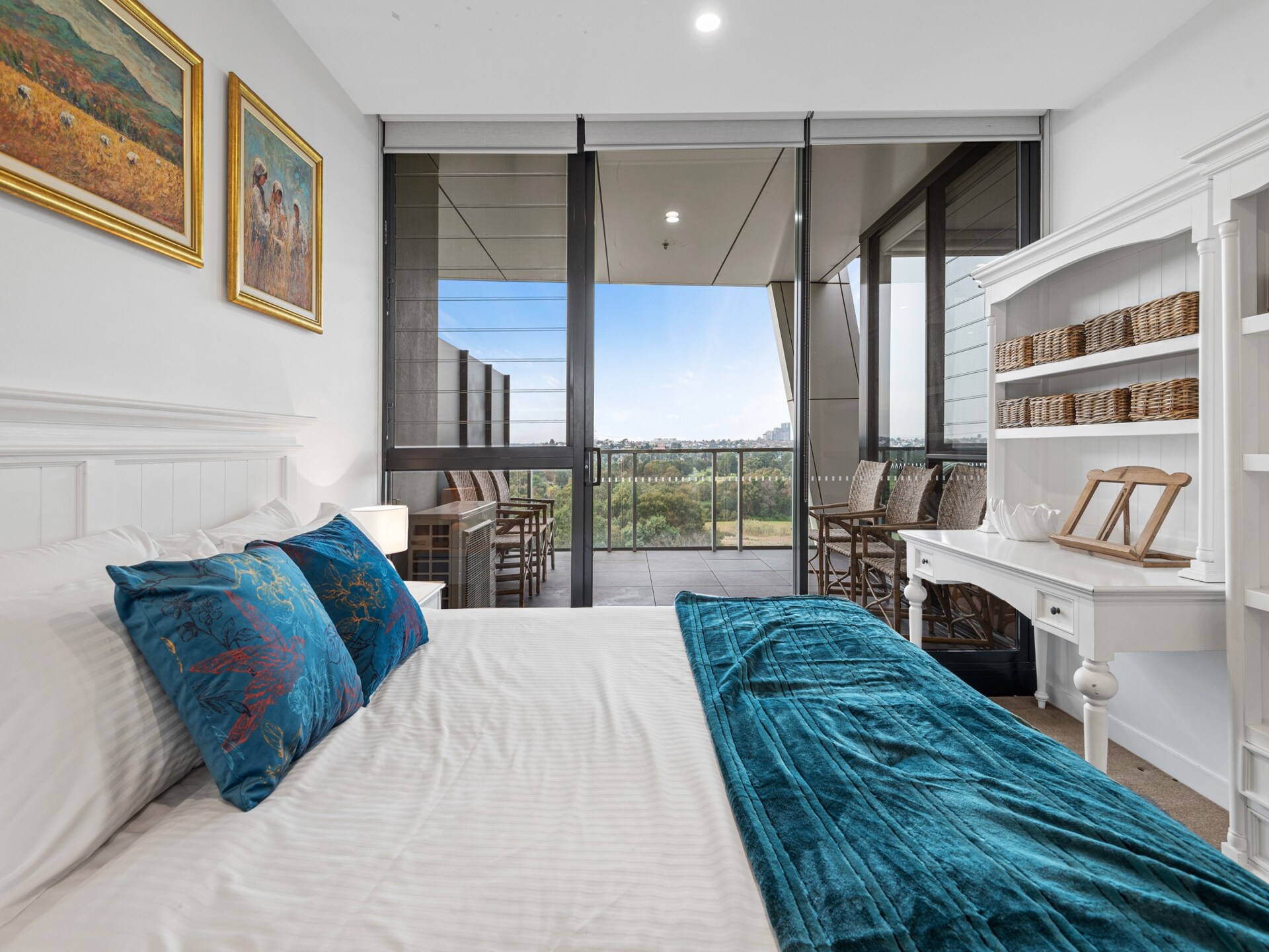 Stijlvol appartement met uitzicht op wetlands en golfbaan in Maribyrnong - foto 8
