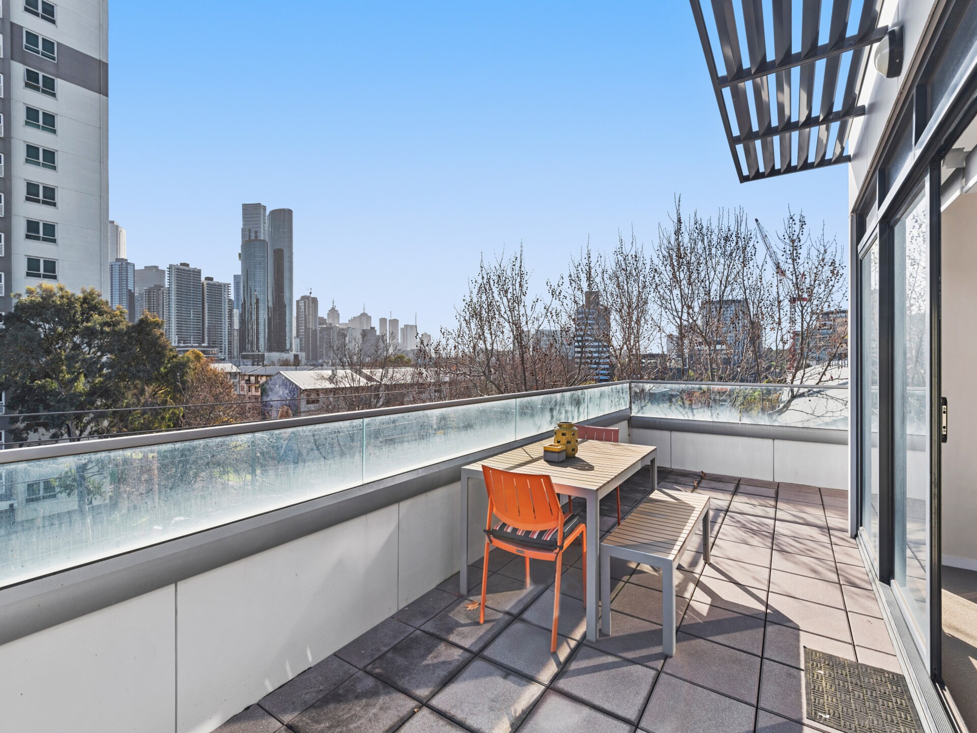 Modern appartement in South Melbourne met beveiligde parkeerplaats - foto 2