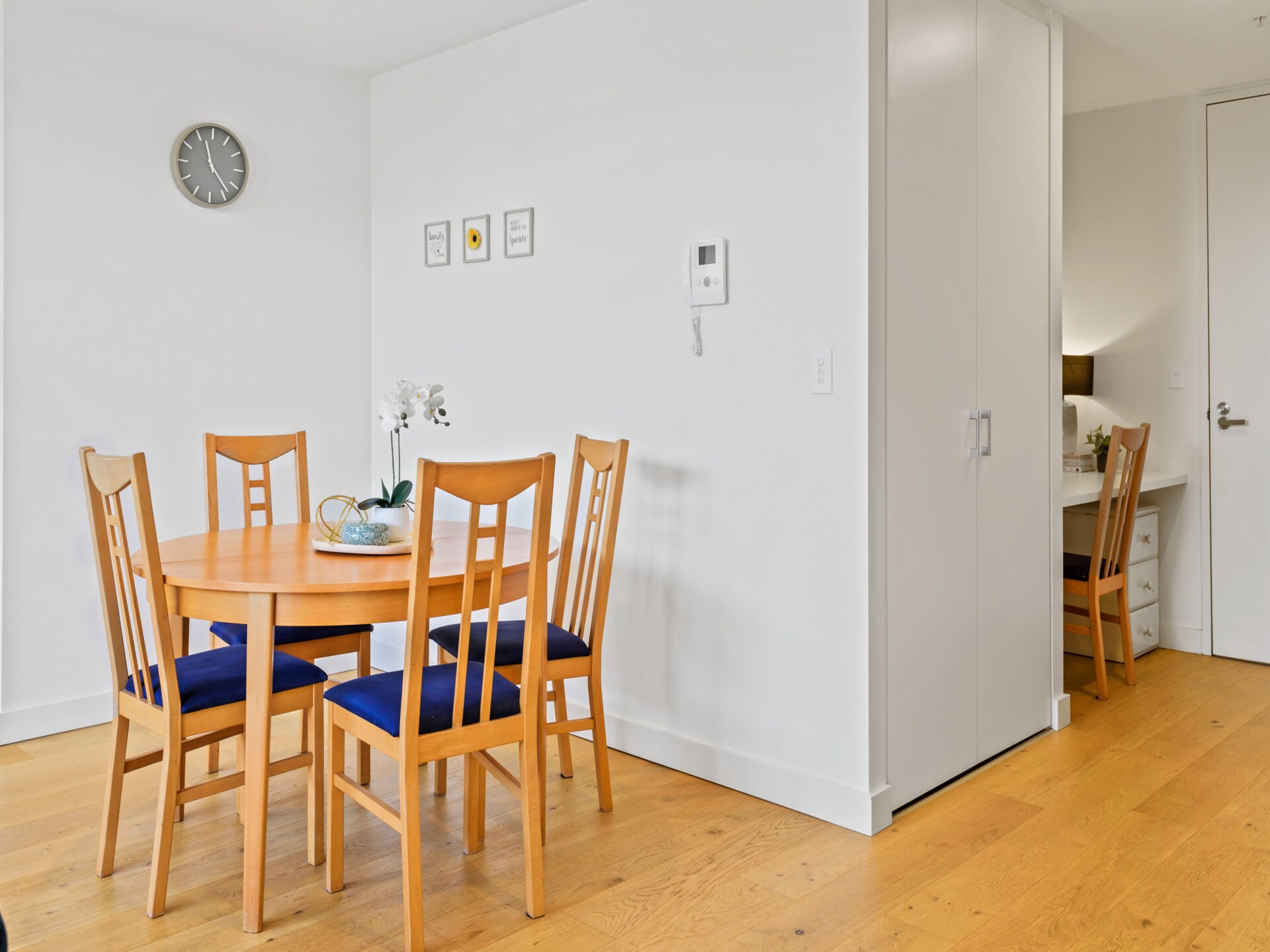 Chic appartement met balkon tegenover Melbourne Showgrounds - foto 8