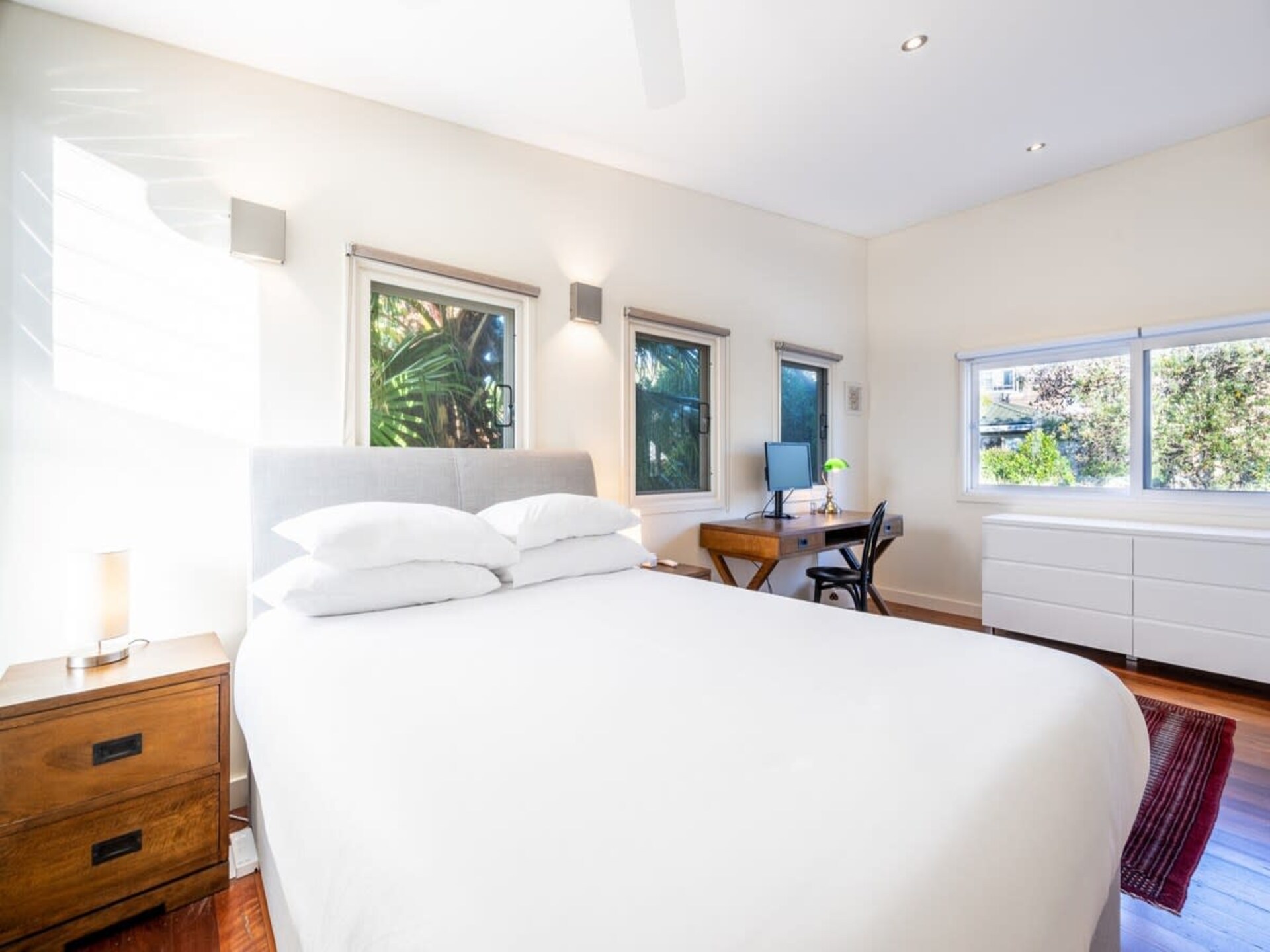 Ruim appartement in Queens Park met 4 slaapkamers - foto 12