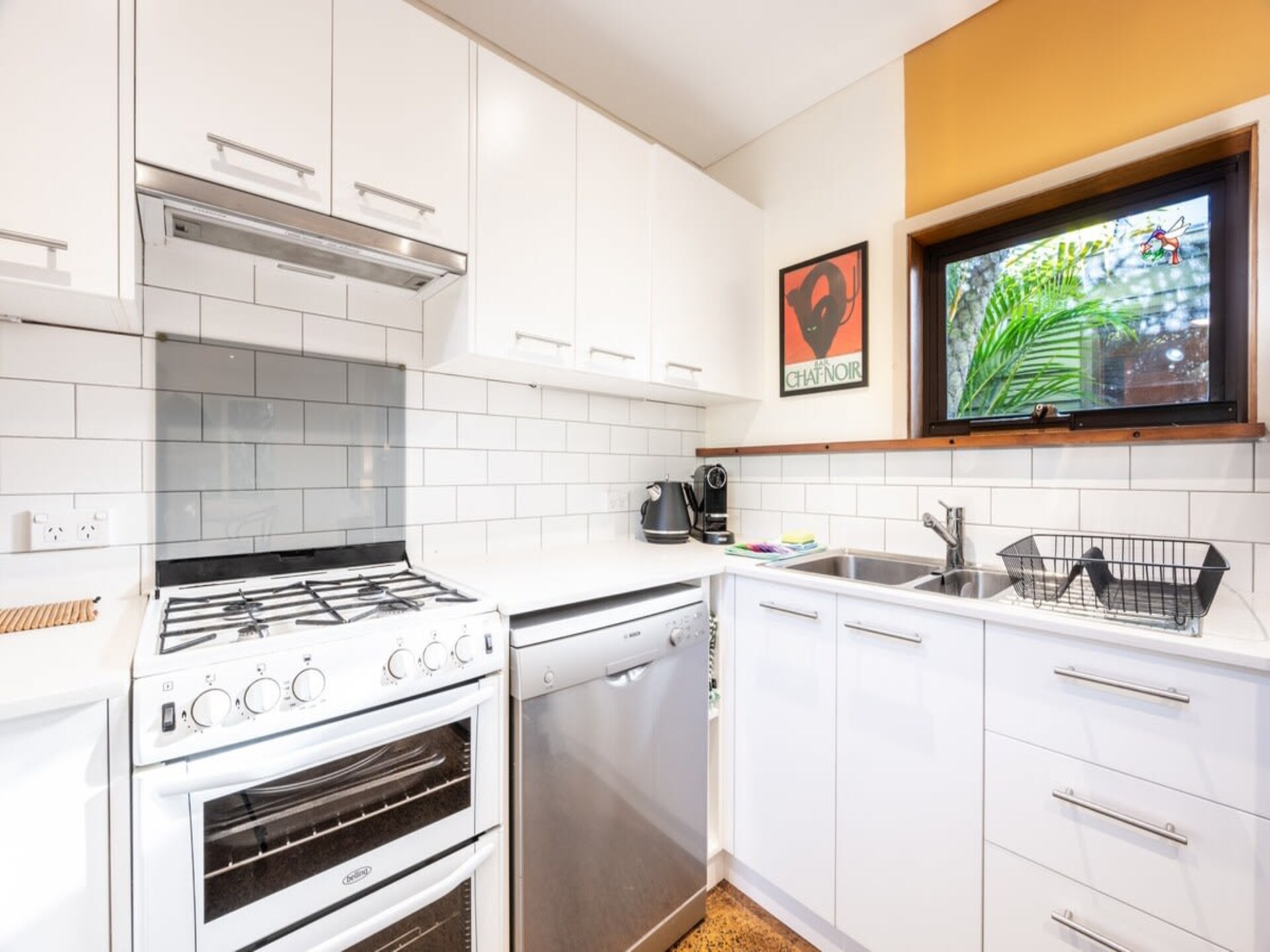 Ruim appartement in Queens Park met 4 slaapkamers - foto 9