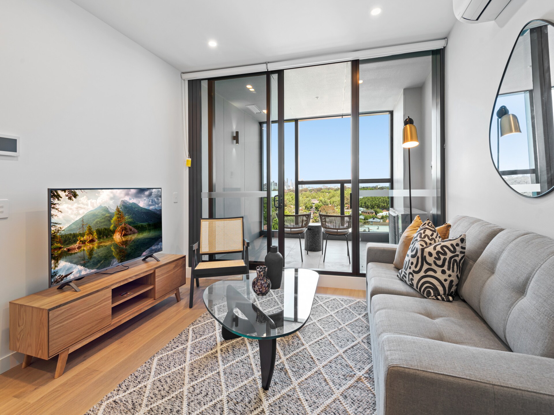 Stijlvol appartement in Alphington met uitzicht op de skyline - foto 2