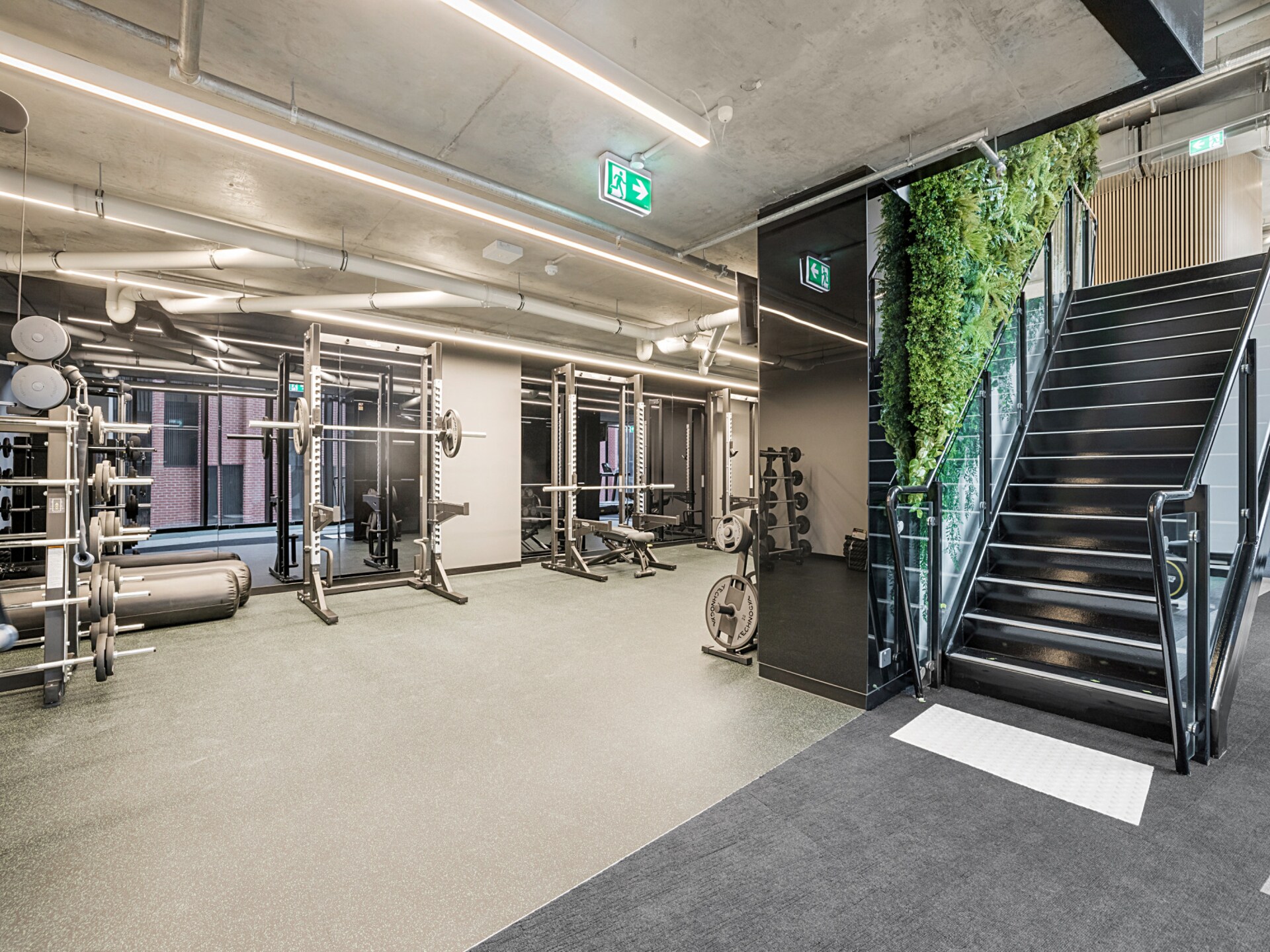 Luxe appartement in Cremorne met stadszicht, gym en spa - foto 13