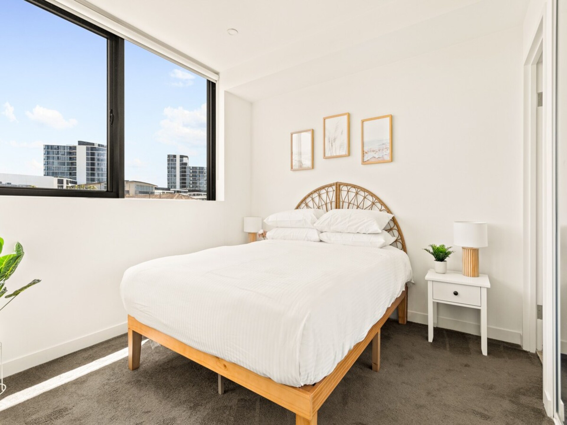 Licht appartement met 2 slaapkamers vlakbij het strand van Dee Why - foto 9