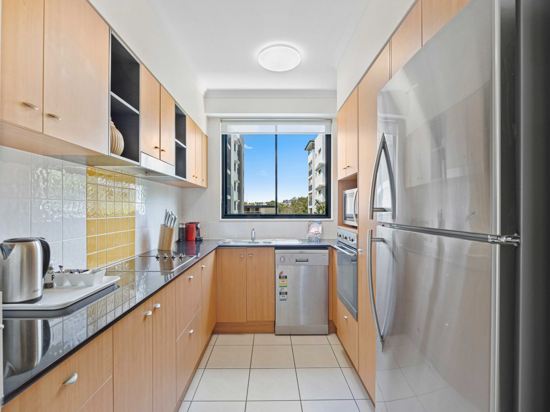 Luxe appartement in Alexandra Headland met oceaanuitzicht - foto 3