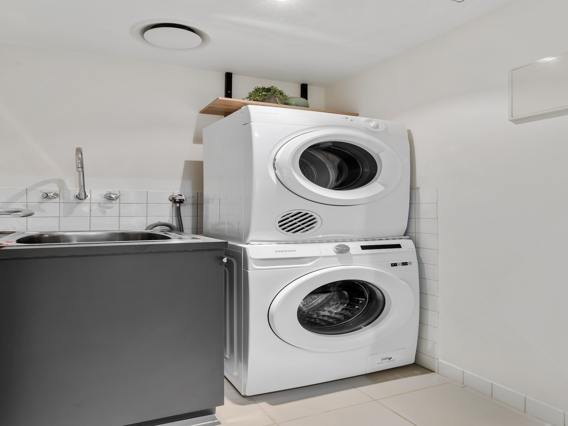 Stijlvol 1-slaapkamerappartement met rivierzicht en zwembad in Southbank - foto 12