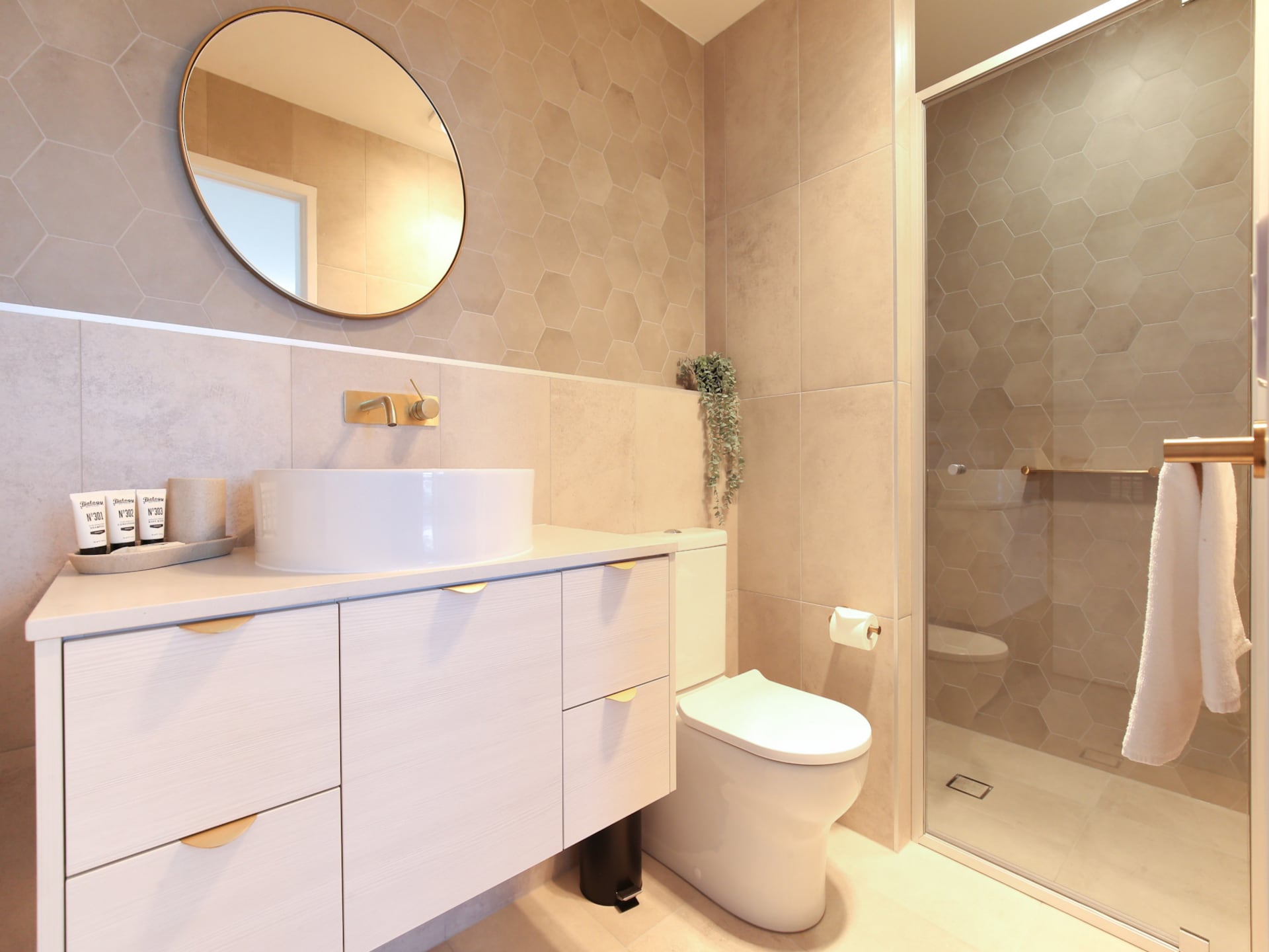 Luxe appartement in Batemans Bay met balkon aan het water - foto 17