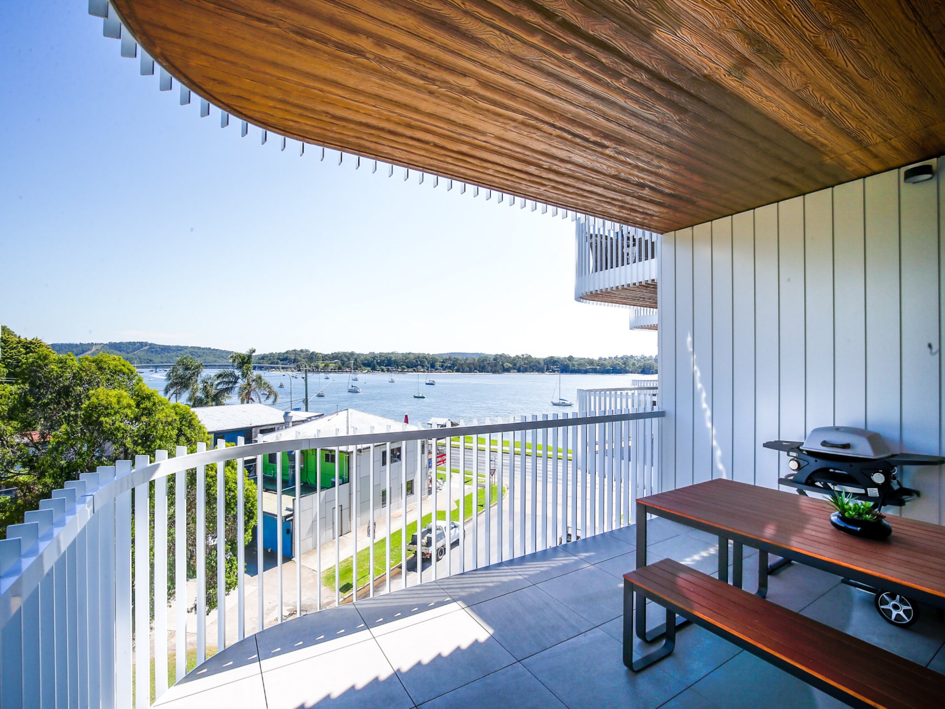 Luxe appartement in Batemans Bay met balkon aan het water - foto 20