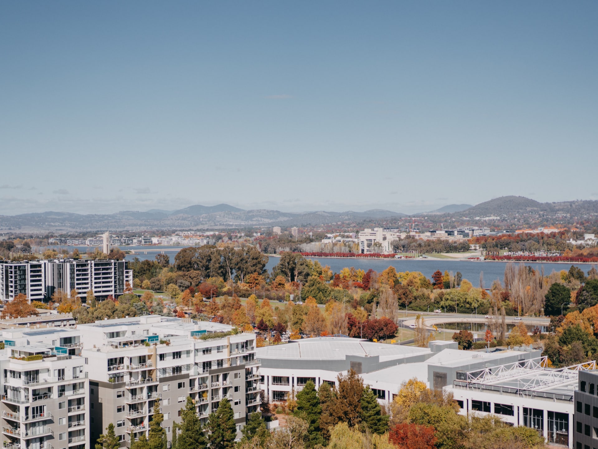 Modern appartement in City met uitzicht op Lake Burley Griffin - foto 22