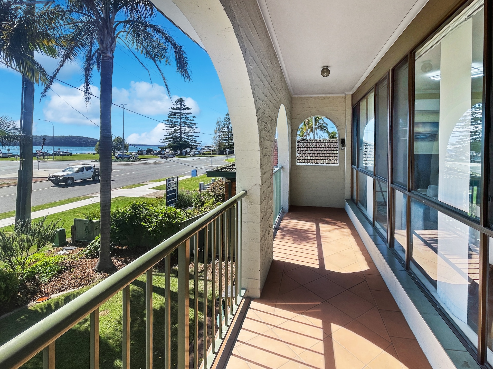 Charming 2-Bed Apartment with Bay Views - foto 7