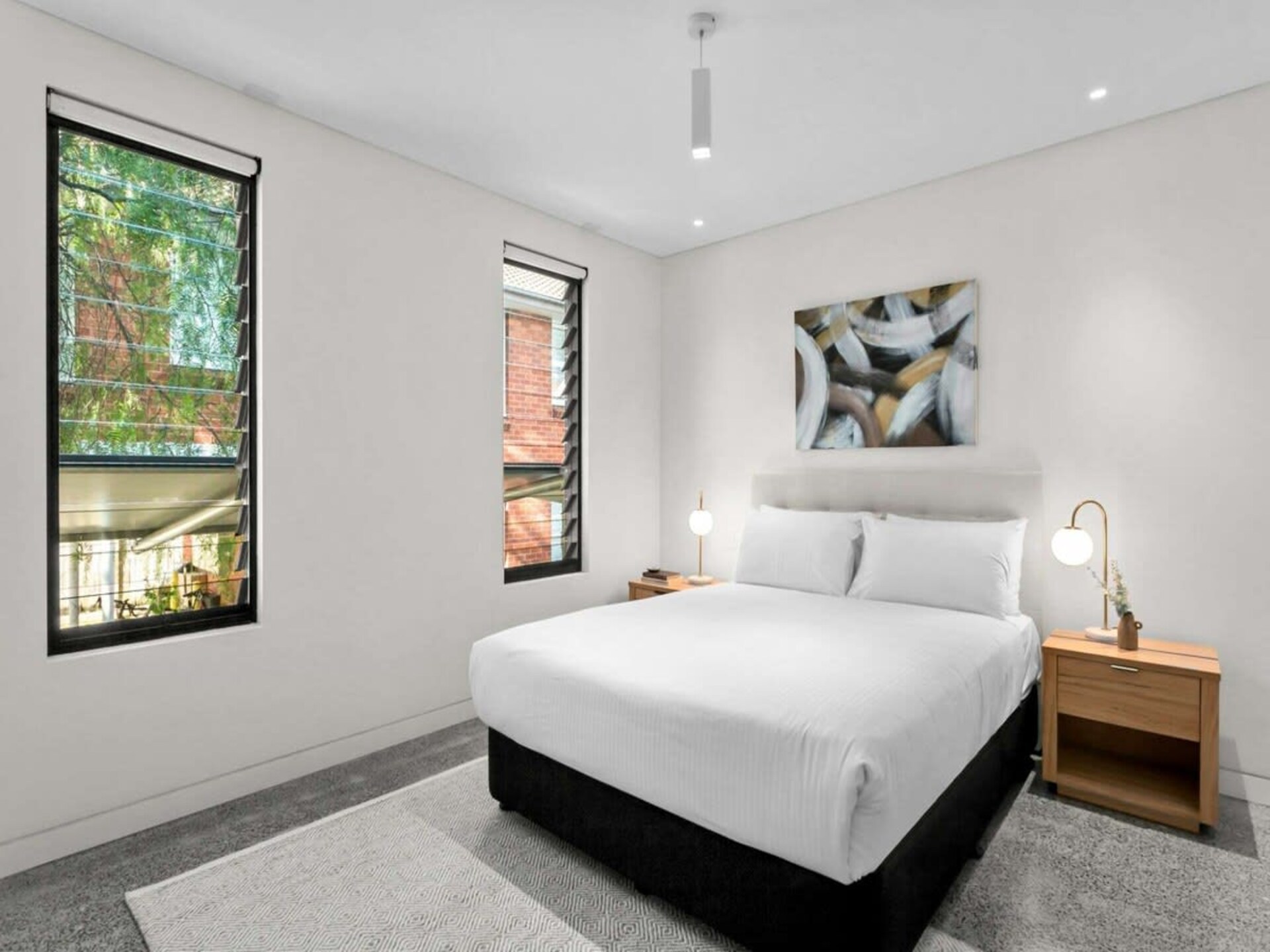 Luxe architectenwoning met zonnige patio op loopafstand van Queenscliff Beach - foto 13