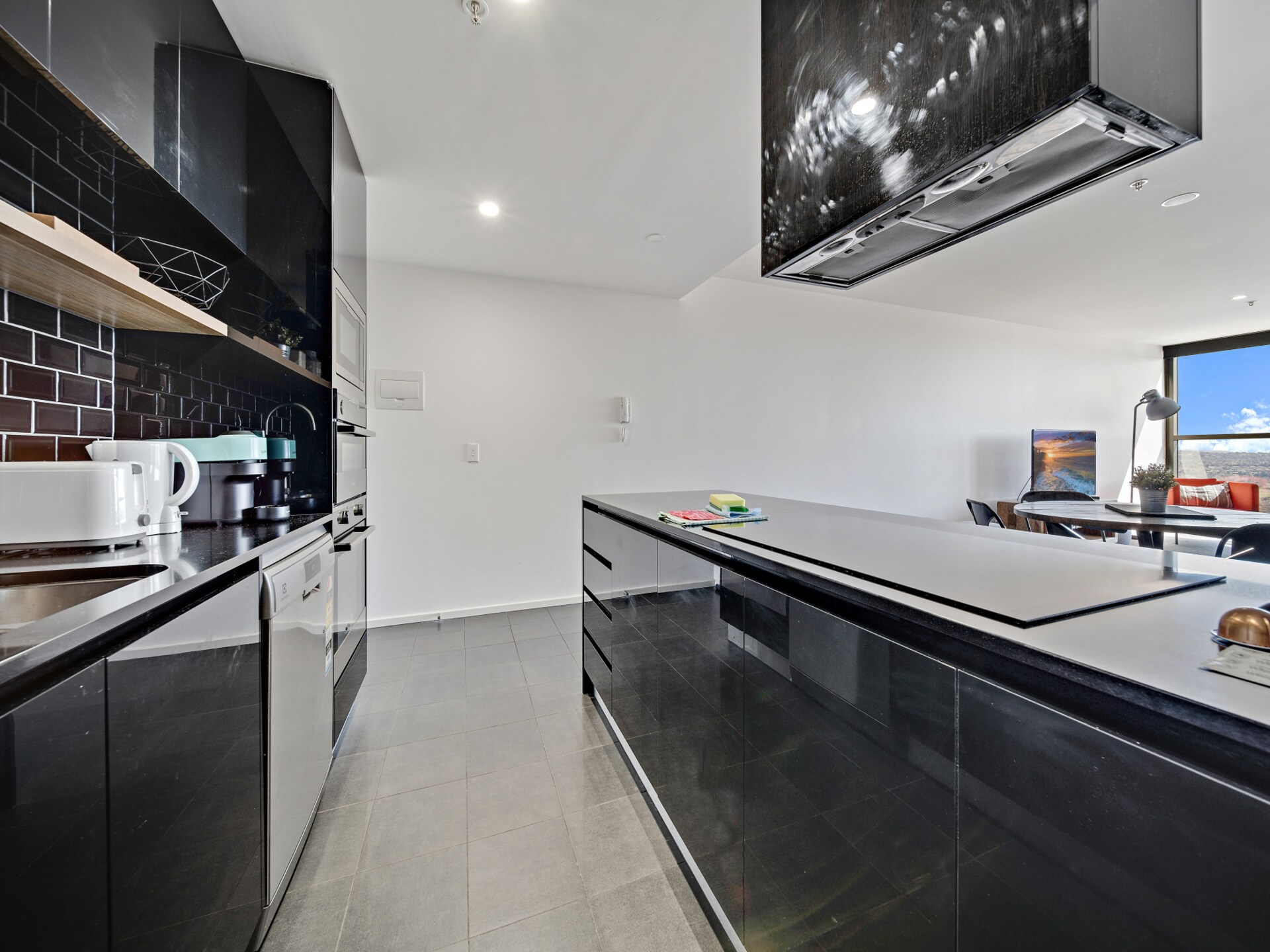 Modern appartement in Belconnen met uitzicht op Lake Ginninderra - foto 12