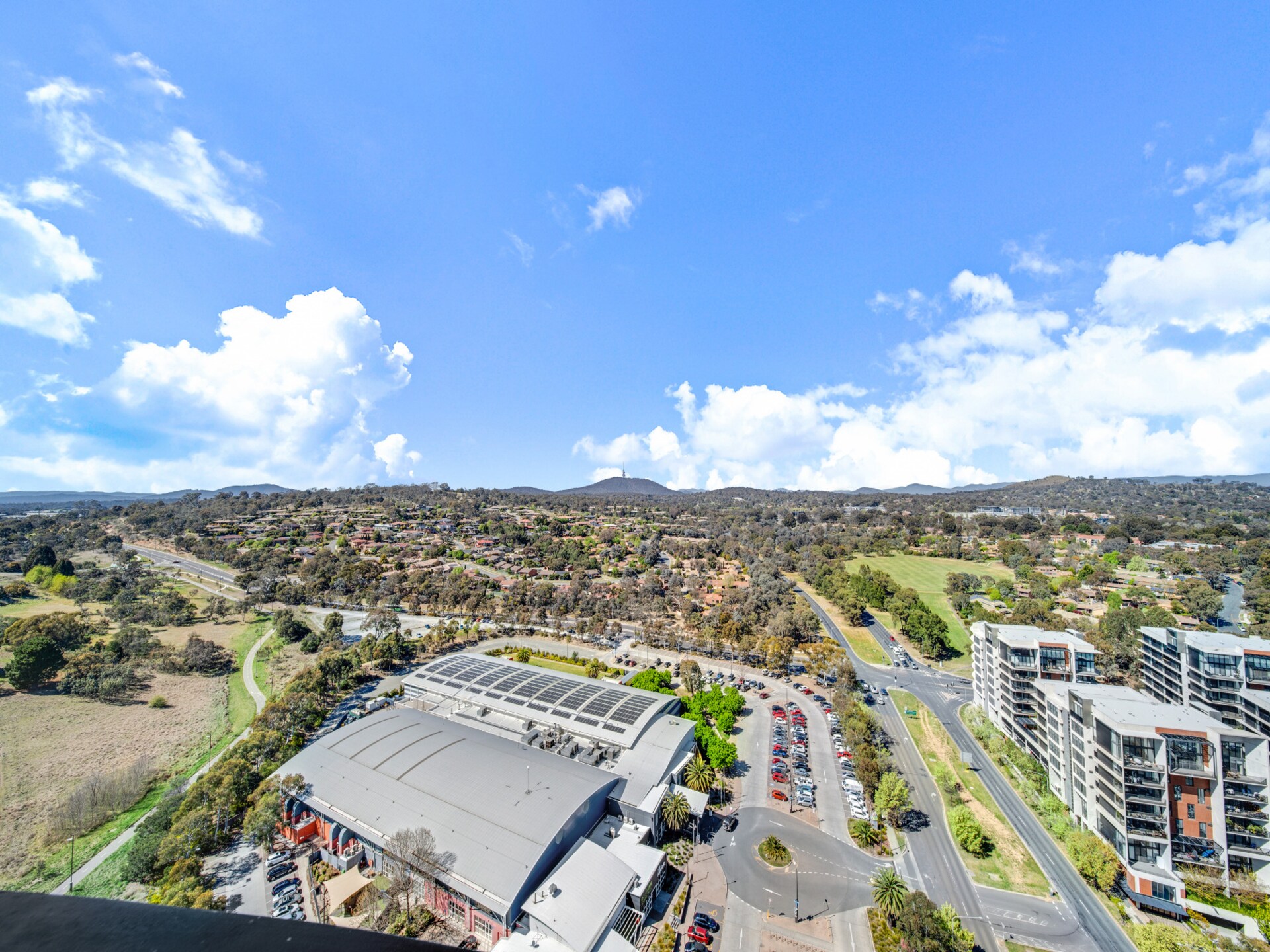 Modern appartement in Belconnen met uitzicht op Lake Ginninderra - foto 18