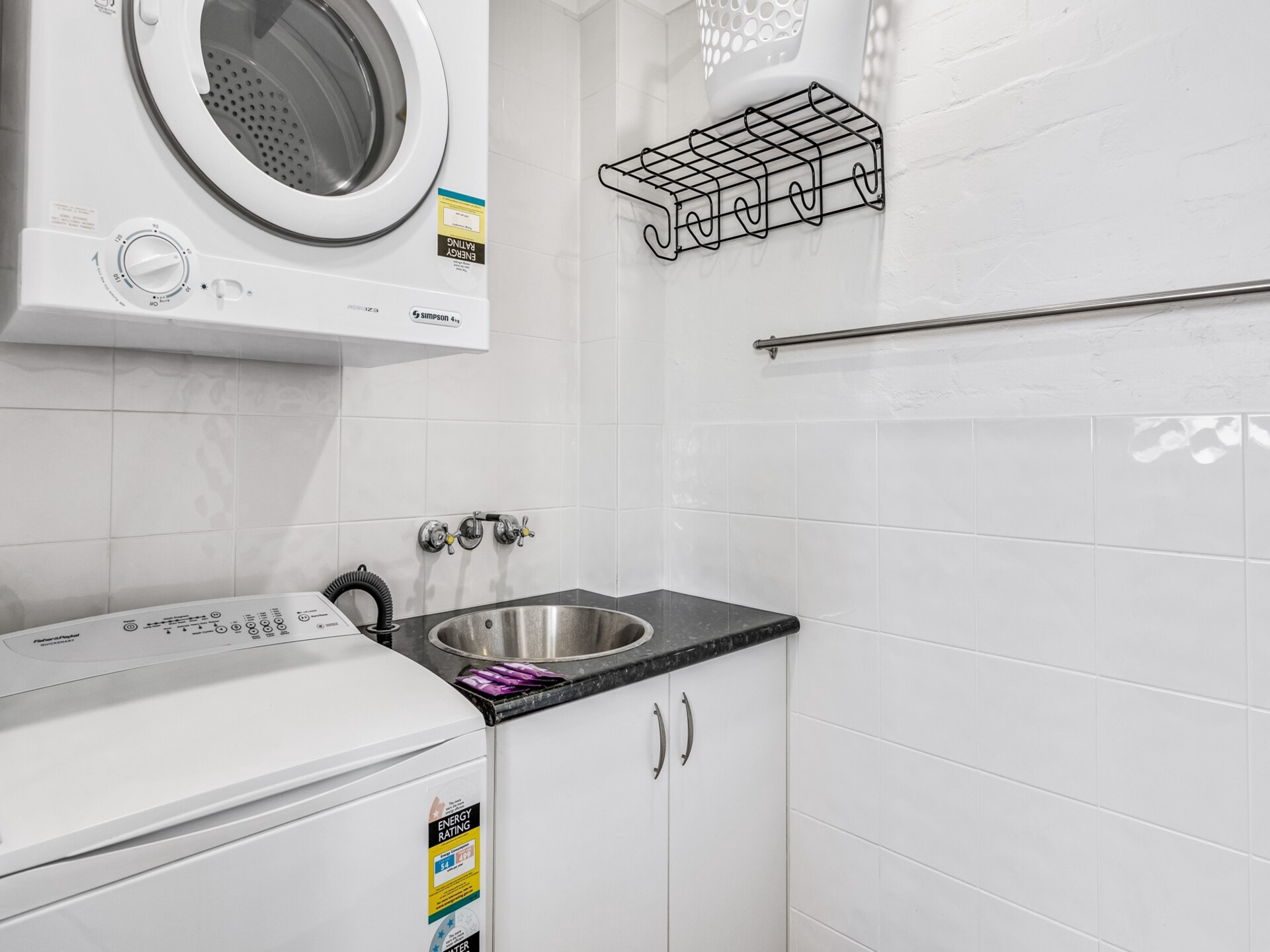 Licht appartement met oceaanzicht in Alexandra Headland - foto 17