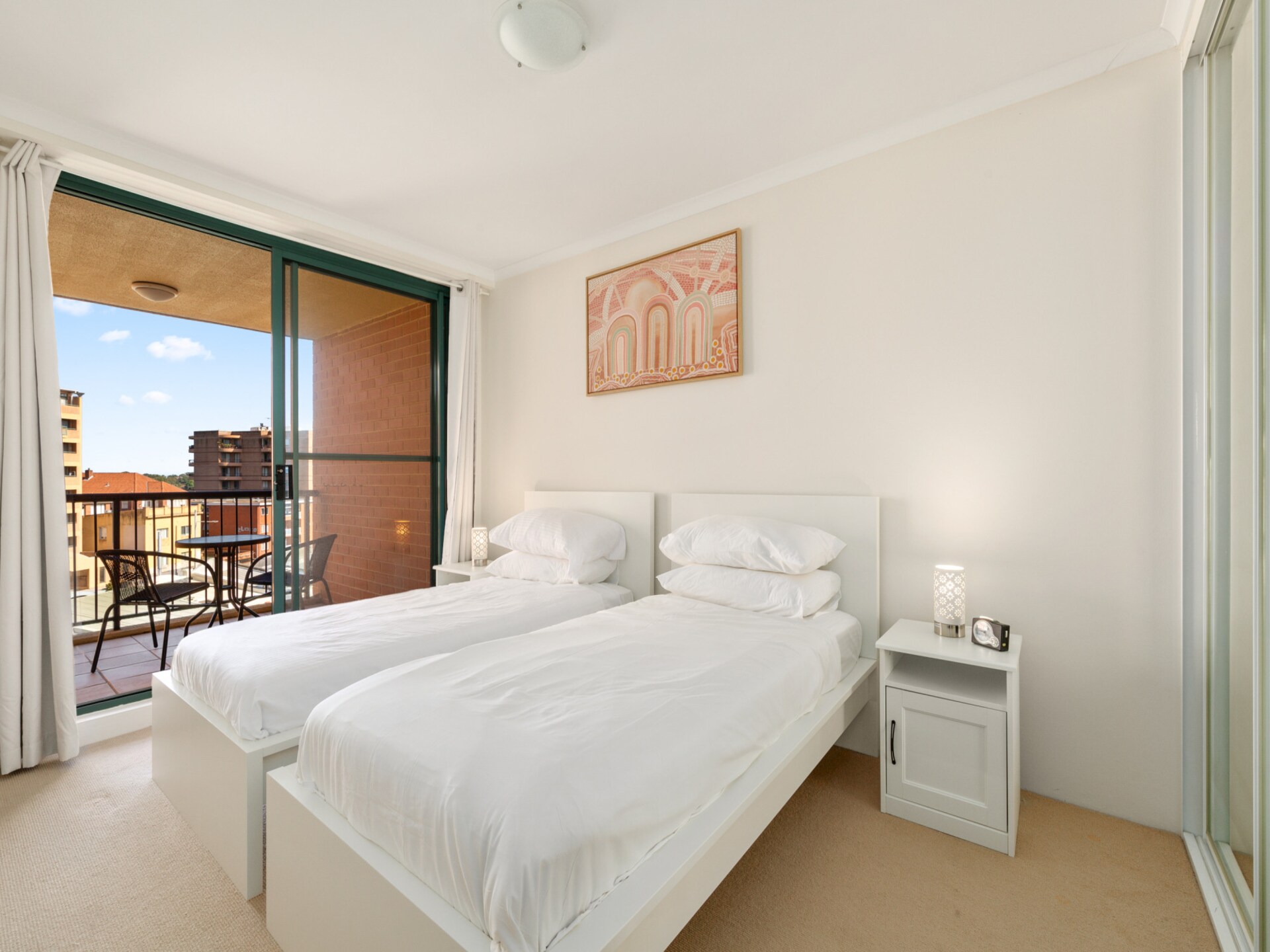 Ruim appartement met 3 slaapkamers en balkon in Kingsford - foto 9