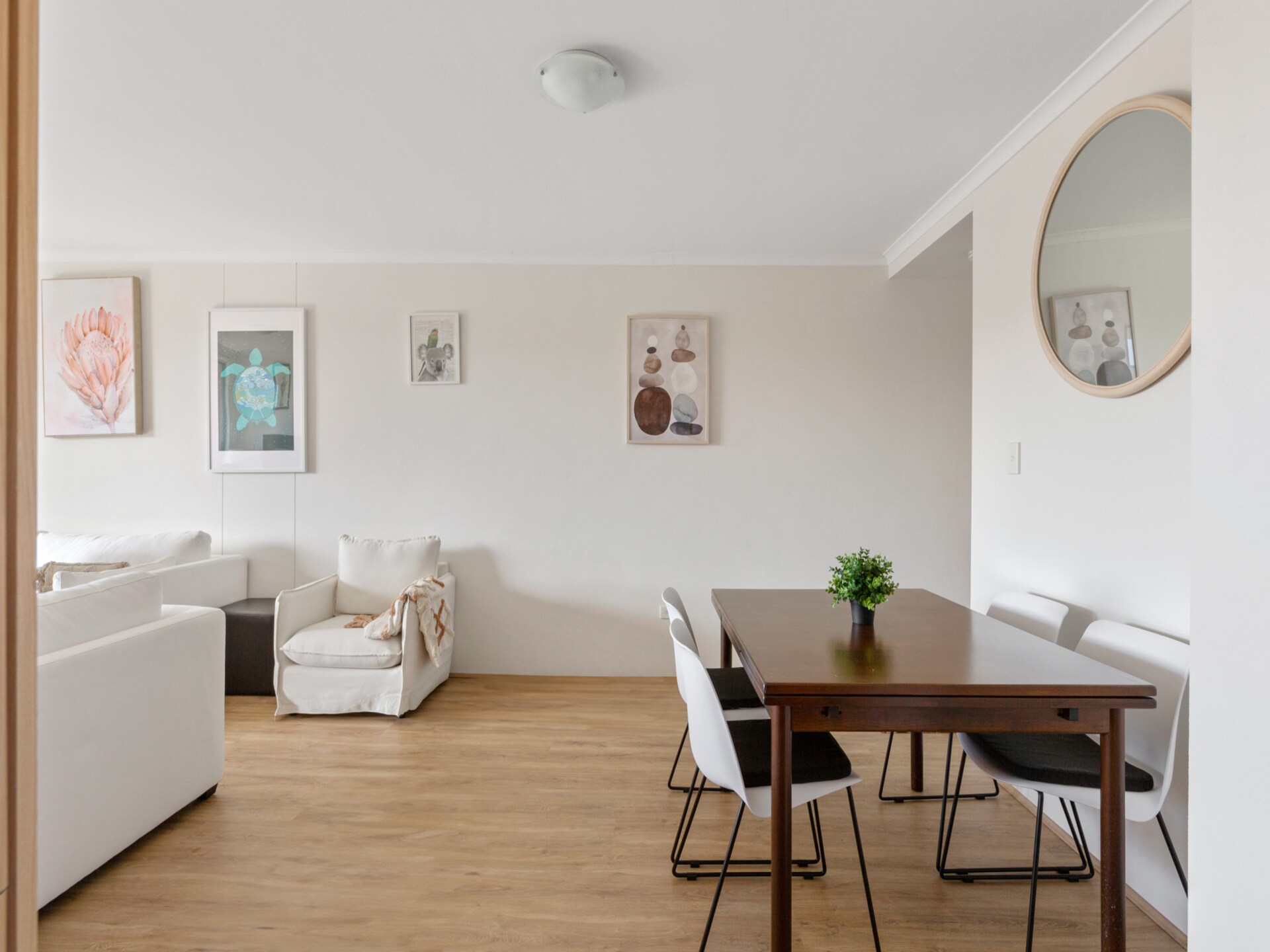 Ruim appartement met 3 slaapkamers en balkon in Kingsford - foto 5
