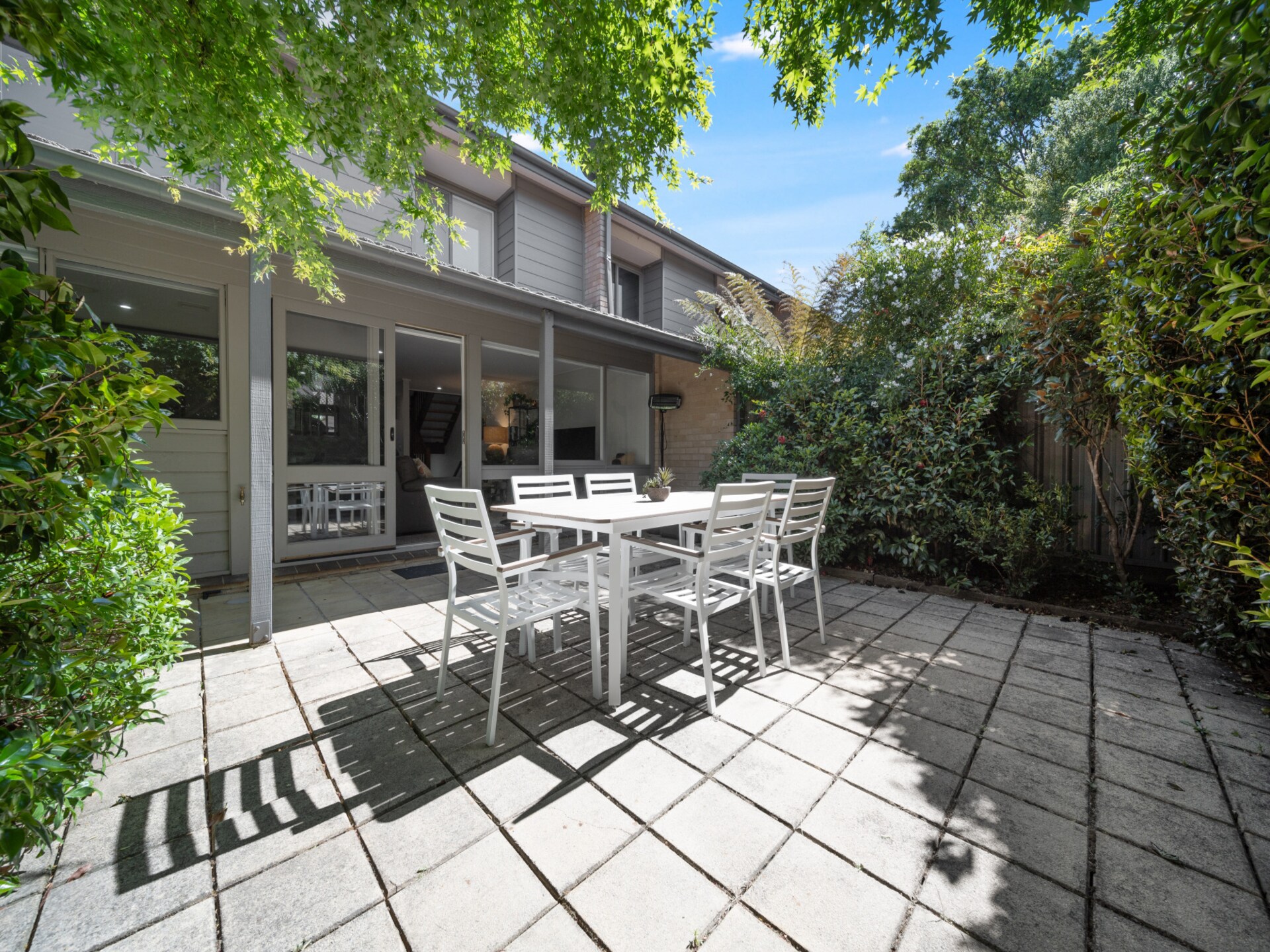 Licht appartement in Kingston met patio en parkeergelegenheid - foto 6