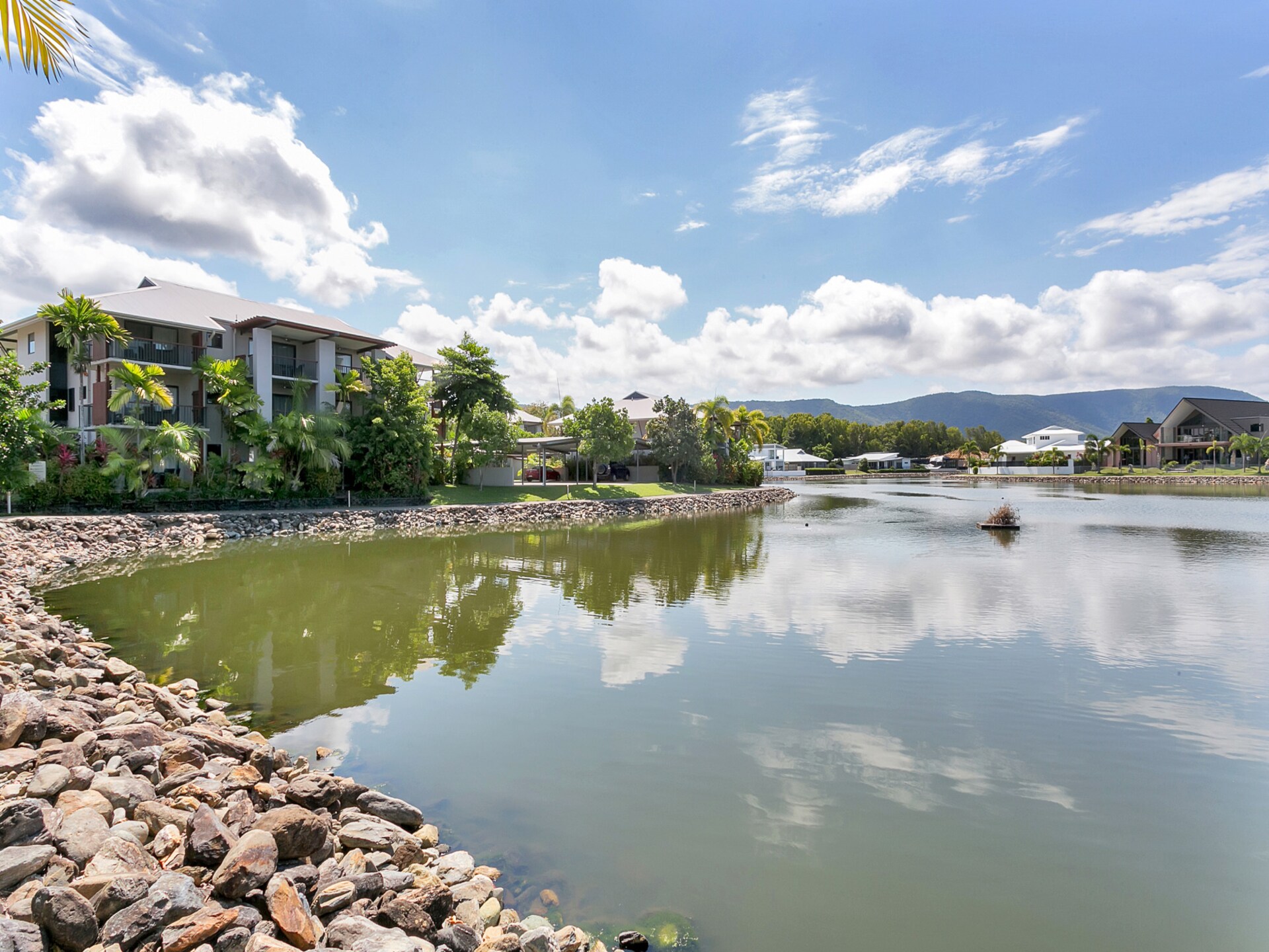 Lakeside Apartment in Blue Lagoon Resort, Trinity Beach - foto 9