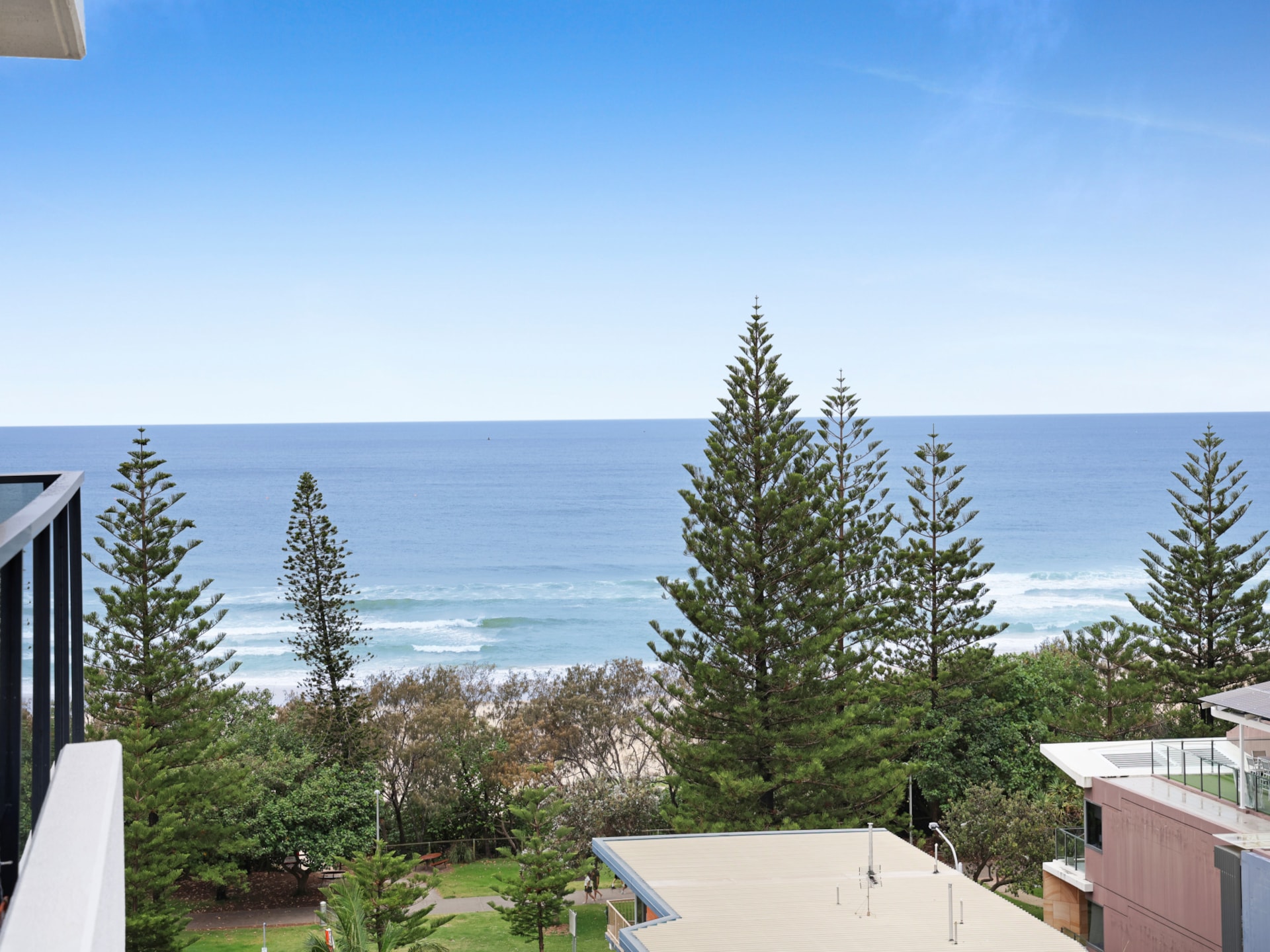 Luxe appartement in Burleigh Heads met oceaanzicht - foto 21