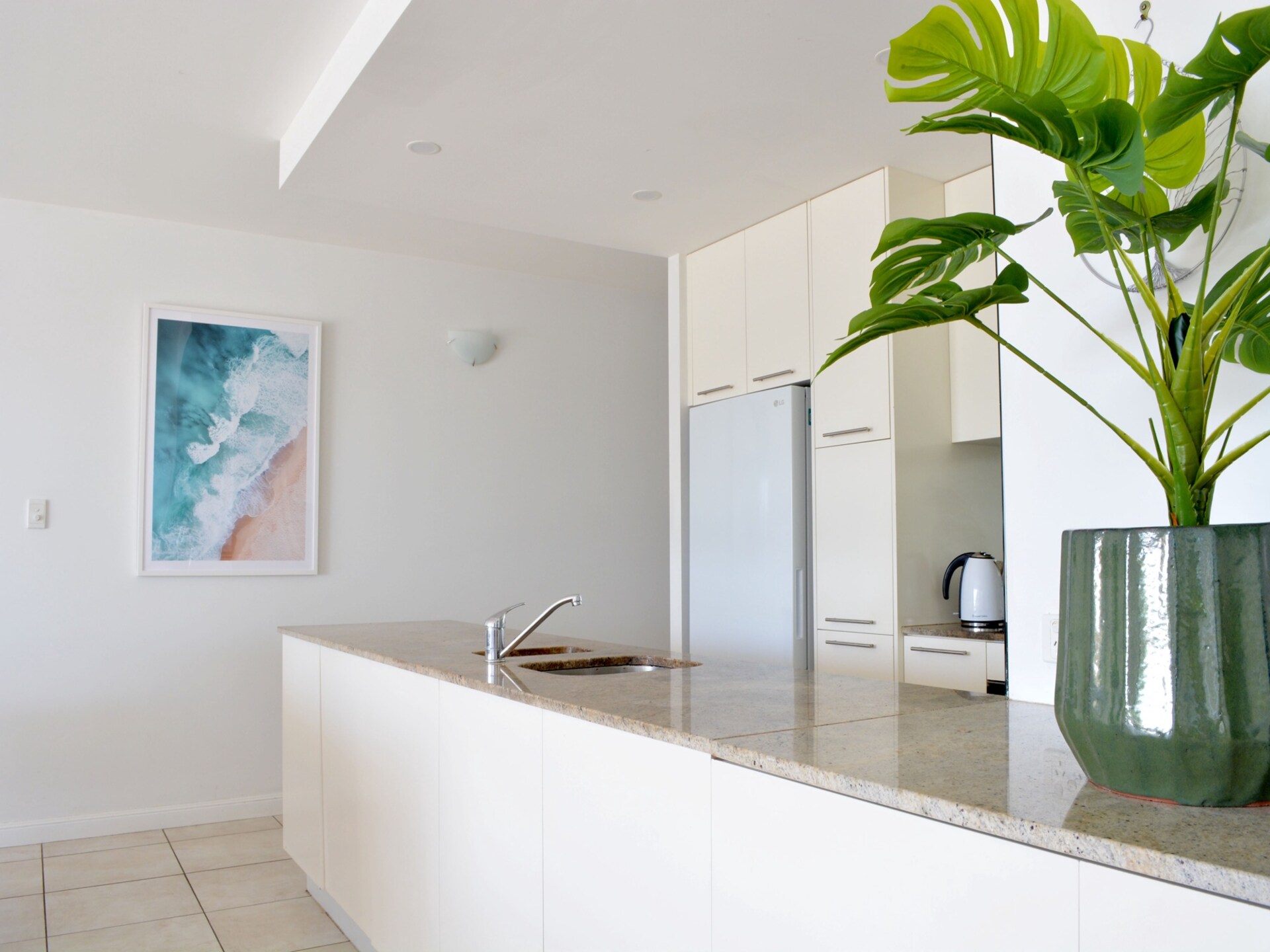 Direct aan Trinity Beach: 3-slaapkamer appartement met zwembad en zeezicht - foto 19