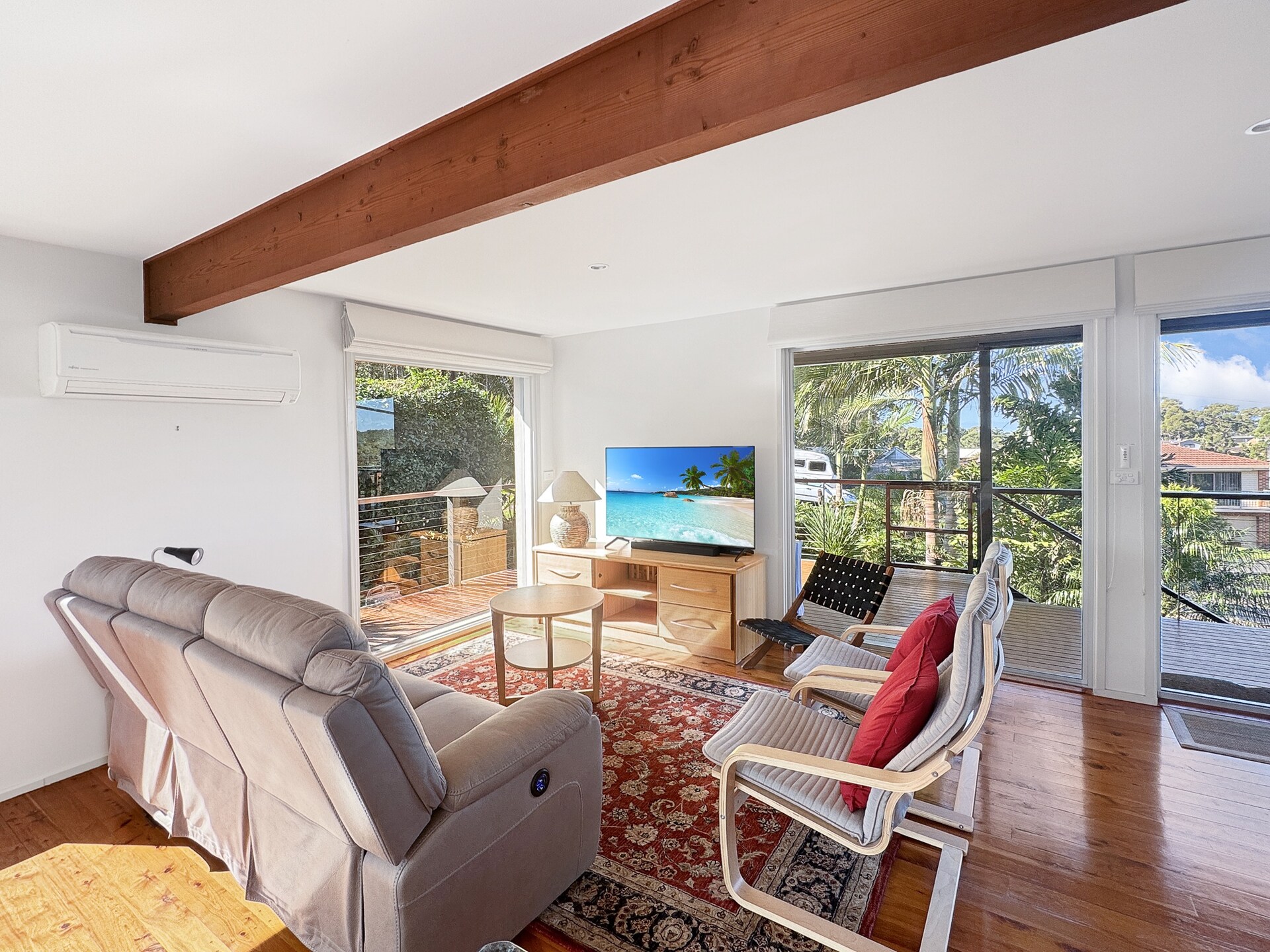 Licht appartement met 3 slaapkamers en waterzicht in Surf Beach - foto 6