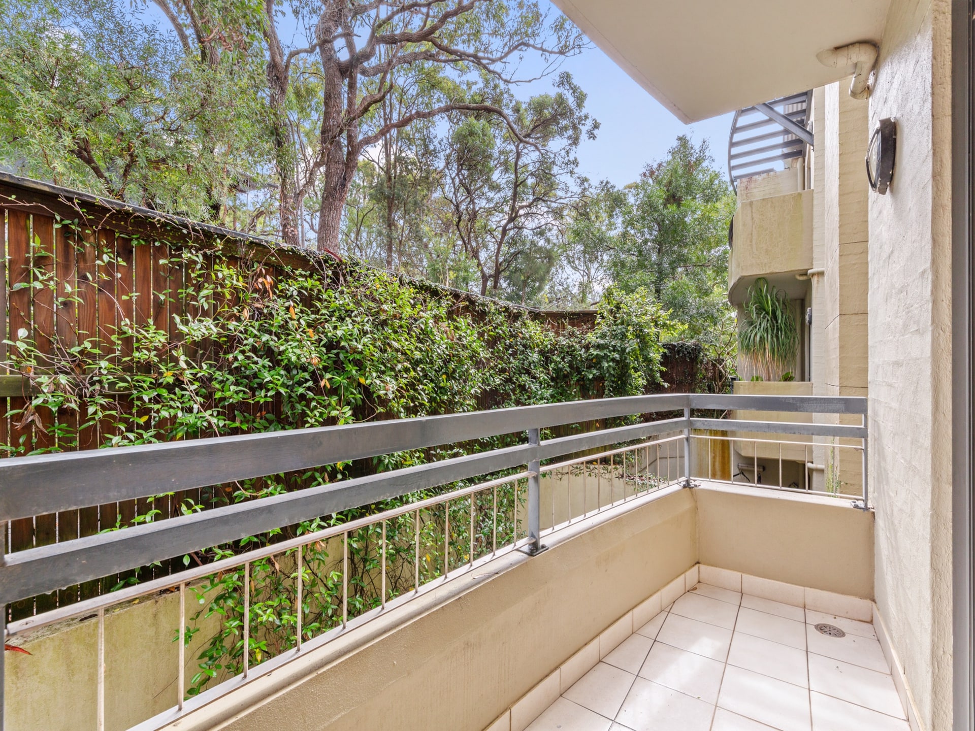 Ruim appartement met 2 slaapkamers nabij Avalon Beach - foto 17