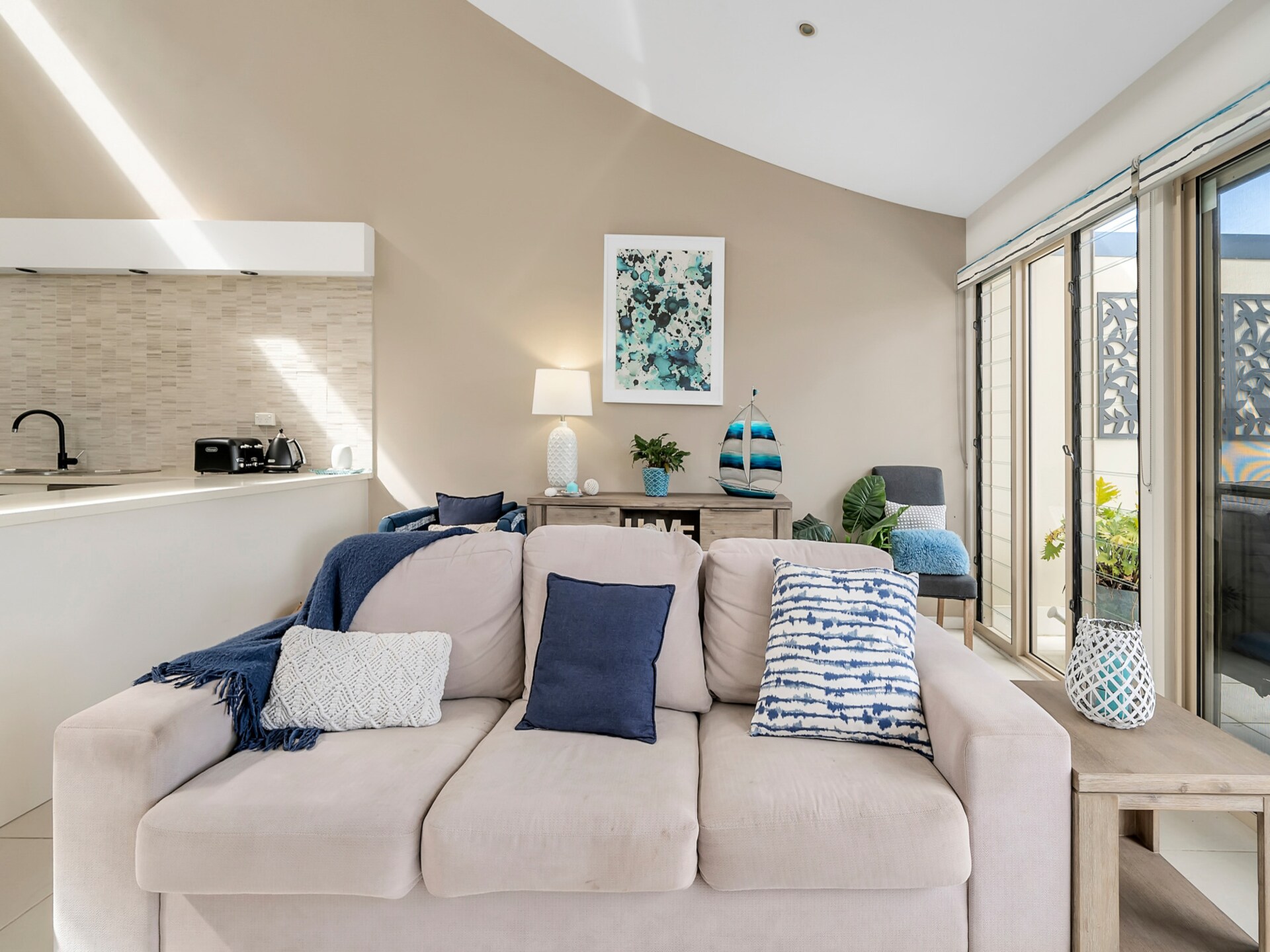 Luxe appartement met 3 slaapkamers en uitzicht op Denhams Beach - foto 9