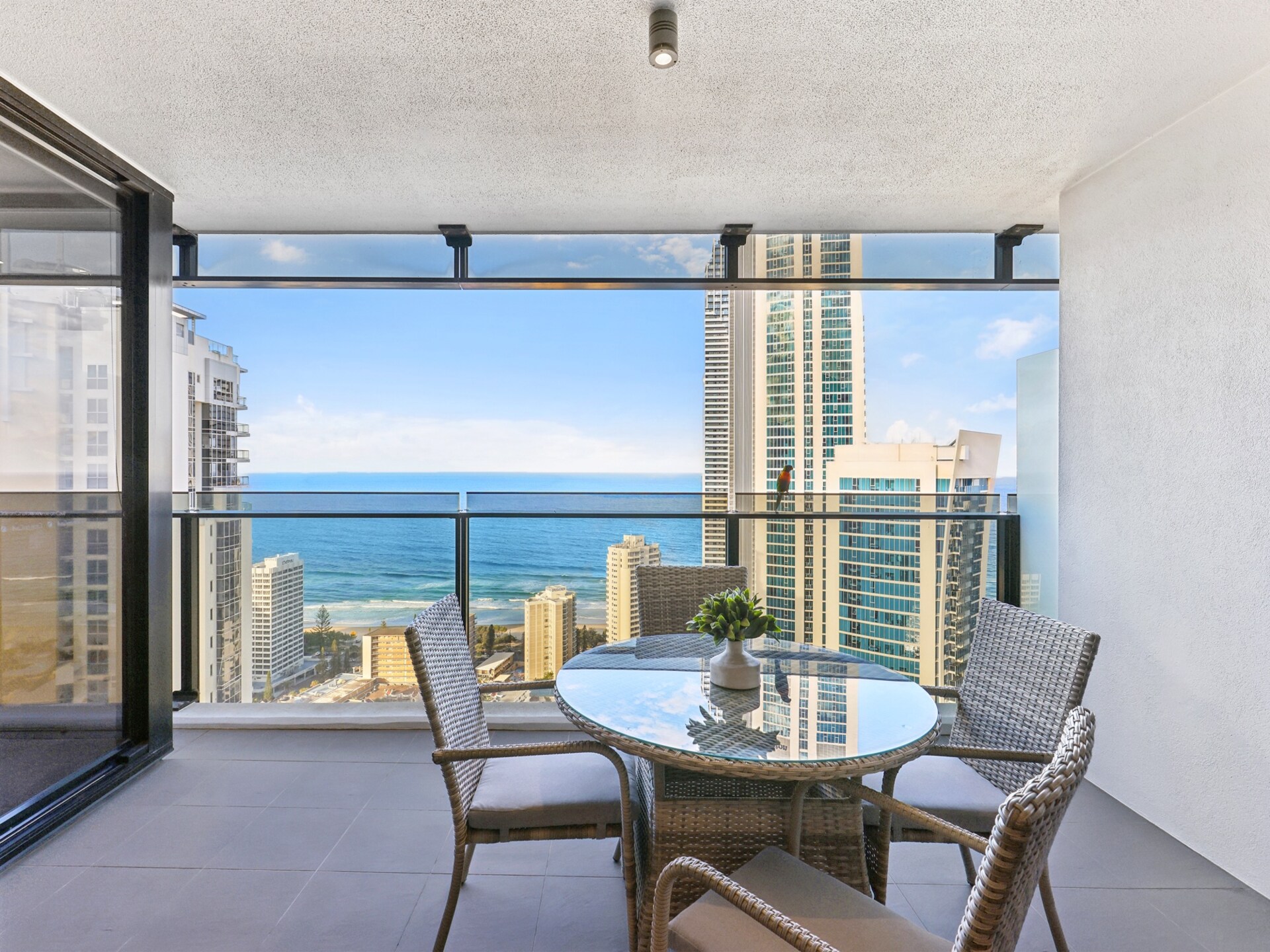 Luxe appartement met oceaanzicht in Surfers Paradise - foto 16