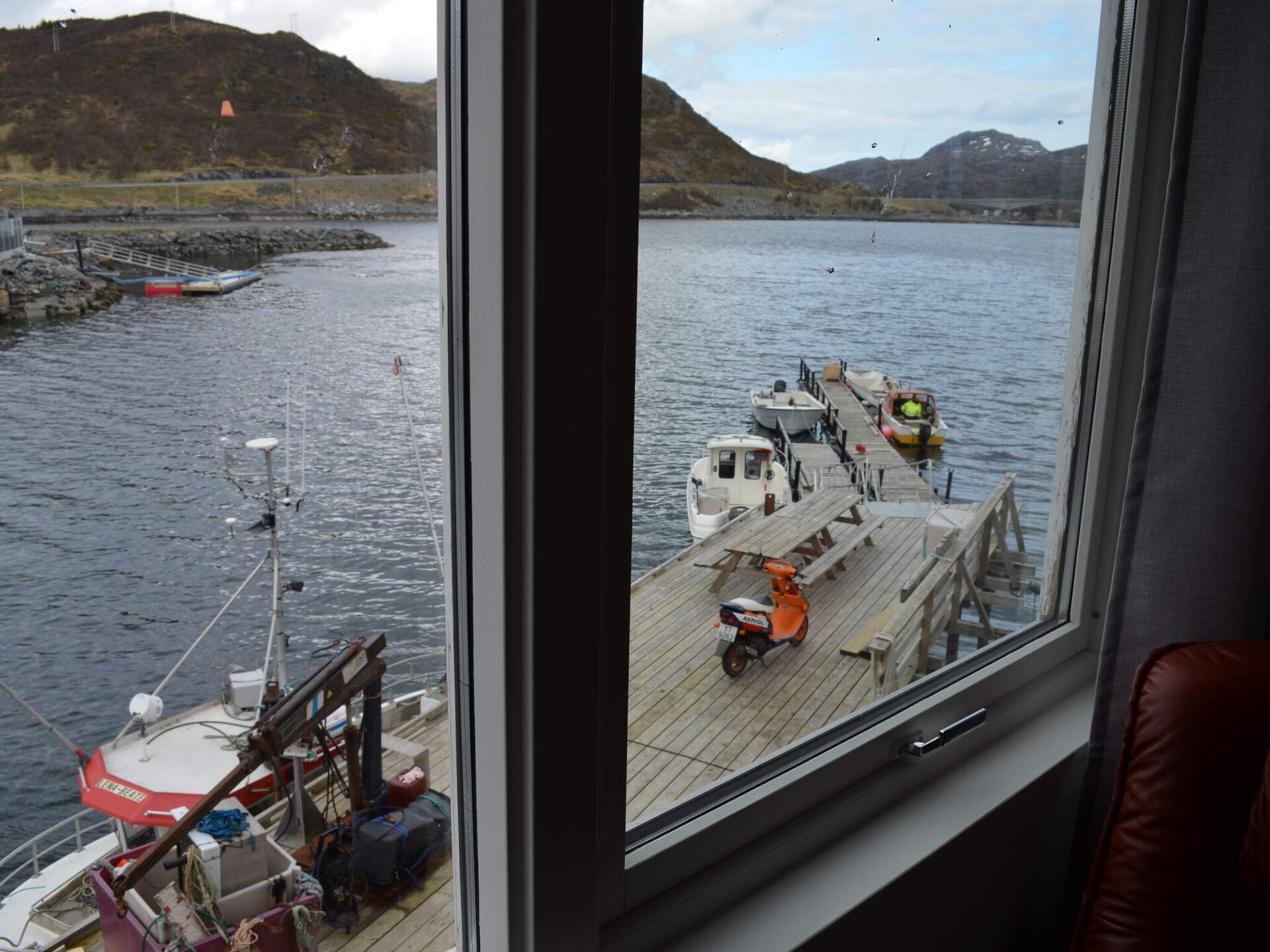 Gerenoveerd appartement in historische vissershut aan zee op de Lofoten - foto 5