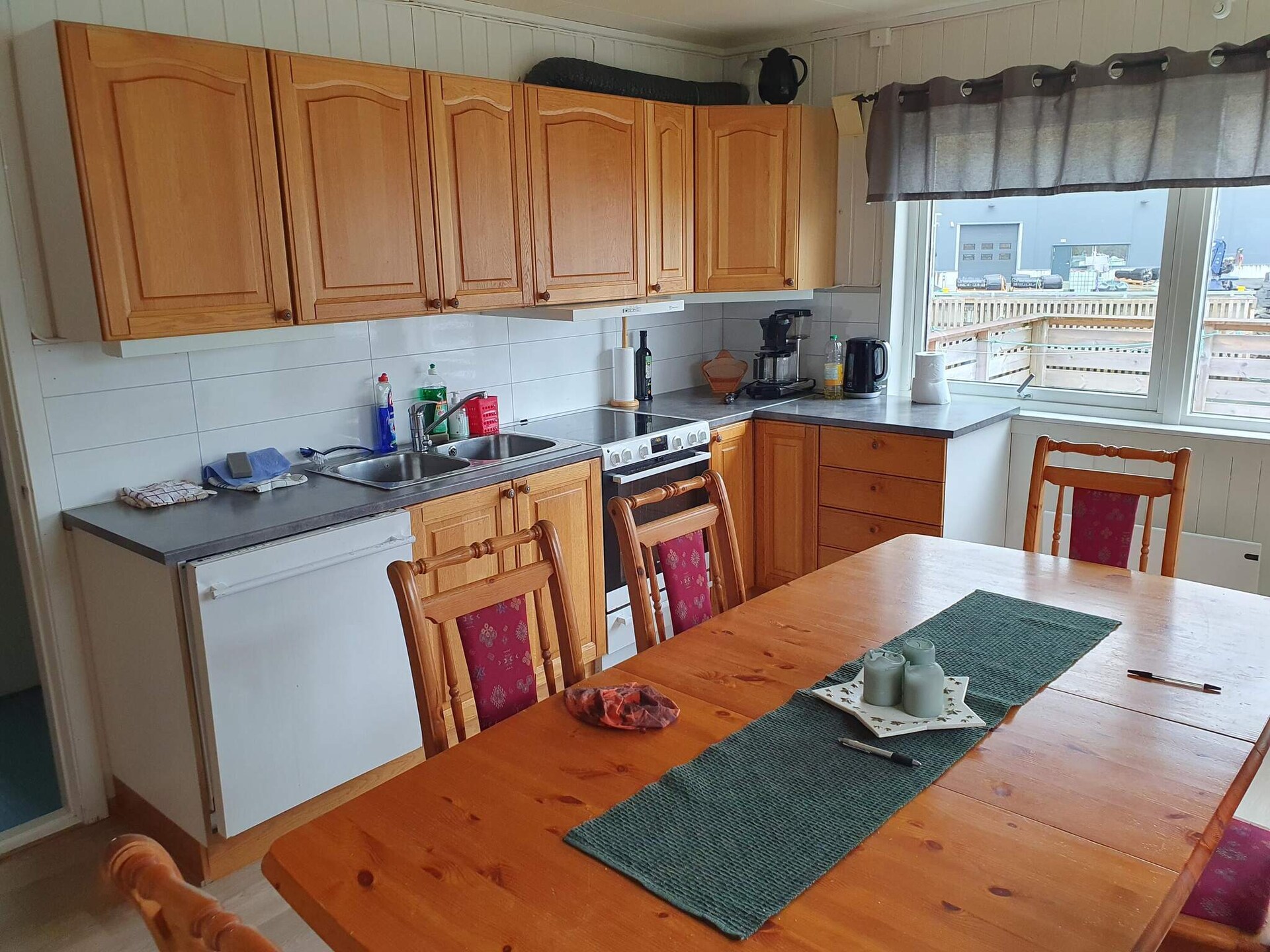Gerenoveerd appartement in historische vissershut aan zee op de Lofoten - foto 31