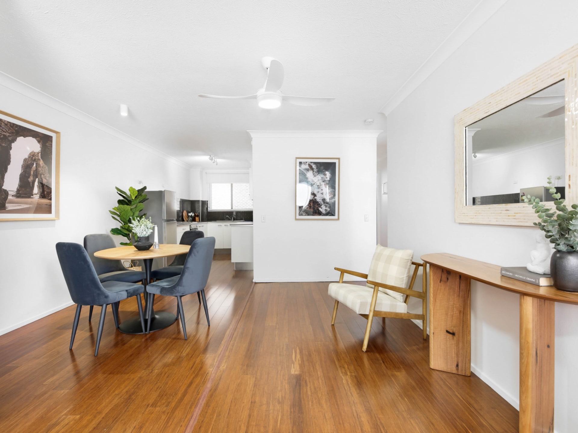 Licht appartement met balkon op 200m van Burleigh Beach - foto 11