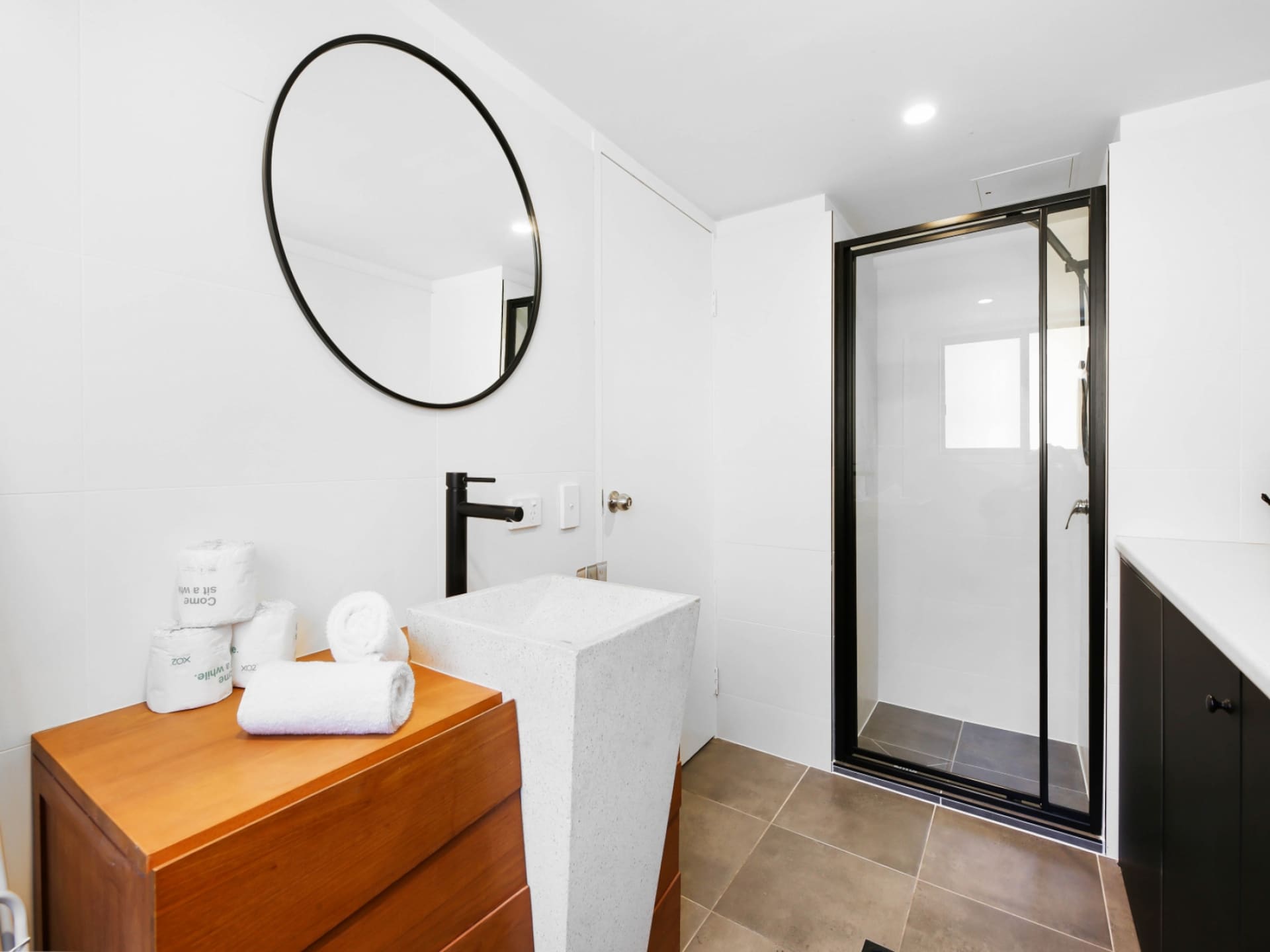 Licht appartement met balkon op 200m van Burleigh Beach - foto 15