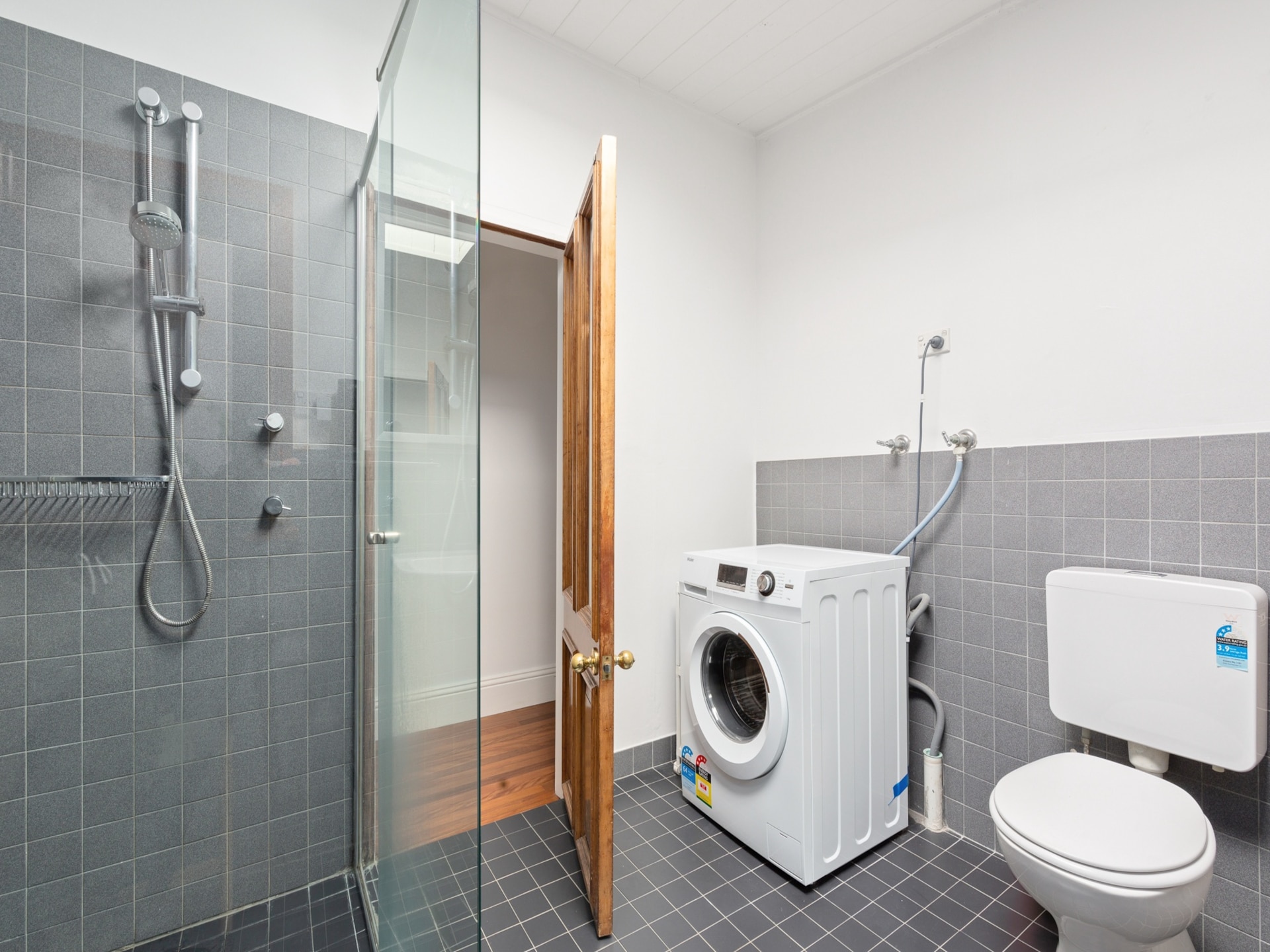 Stijlvol appartement met 2 slaapkamers in trendy Erskineville - foto 11