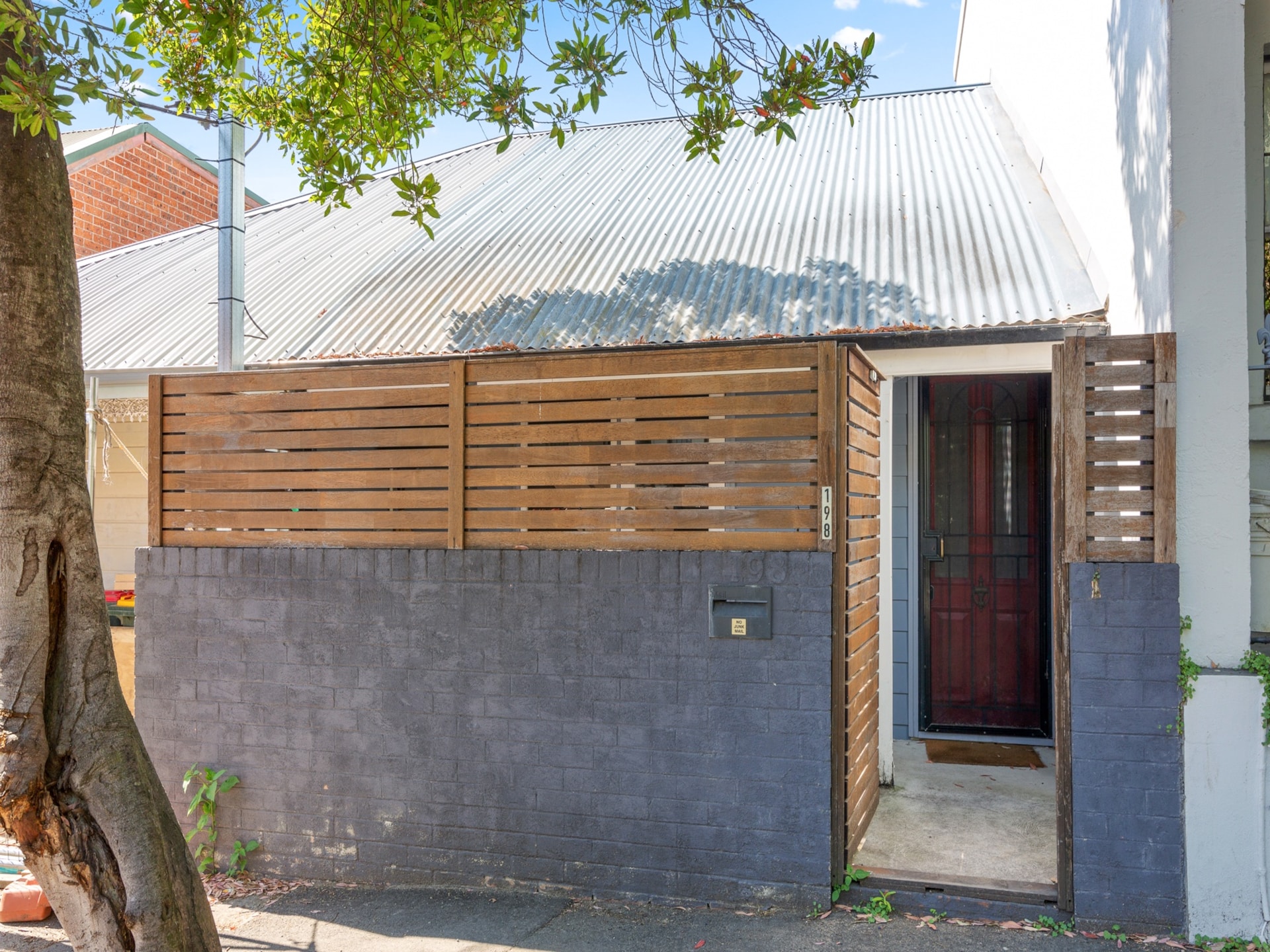 Stijlvol appartement met 2 slaapkamers in trendy Erskineville - foto 18