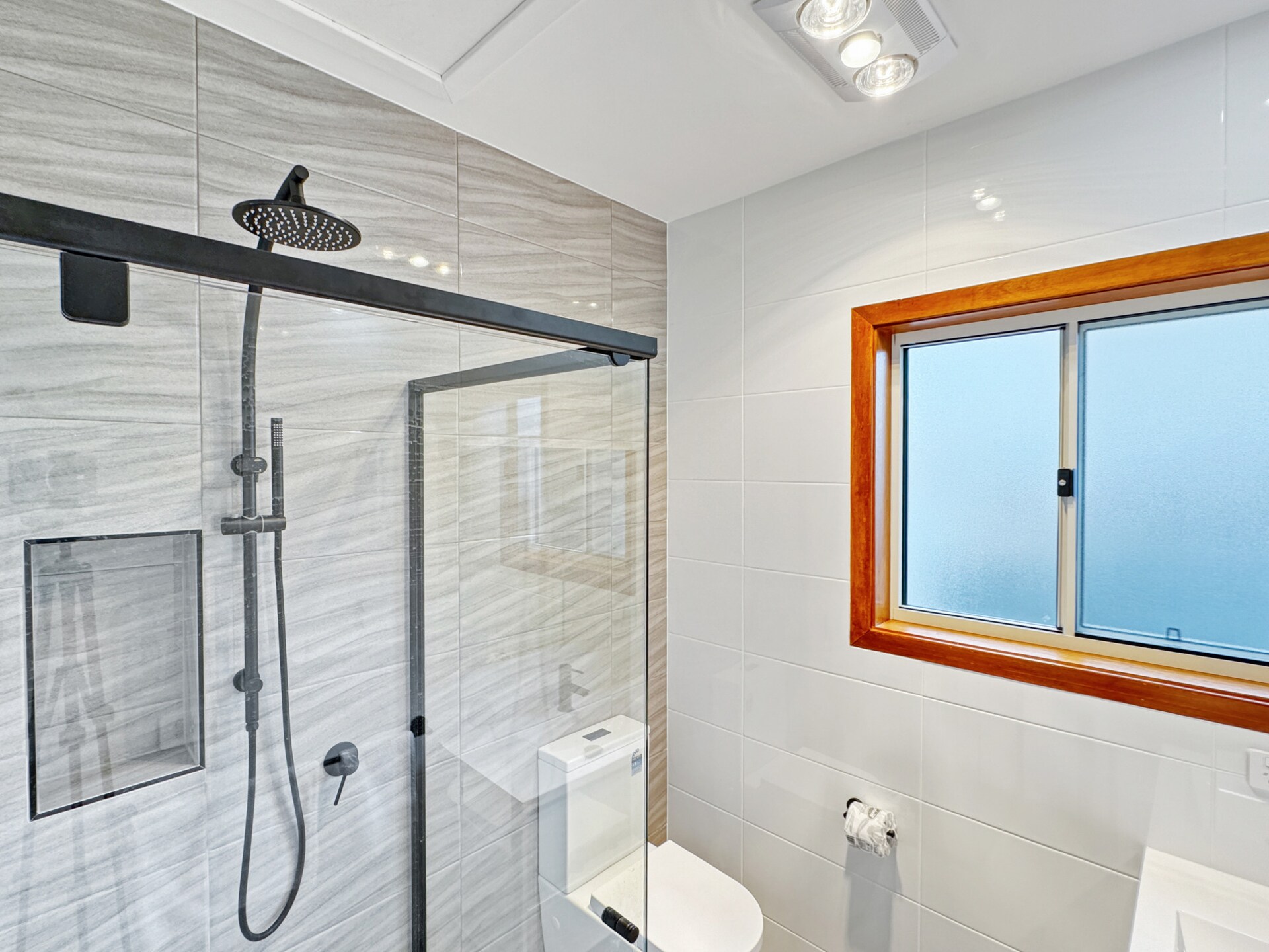 Ruim appartement in Tomakin met tuin en 4 slaapkamers - foto 23