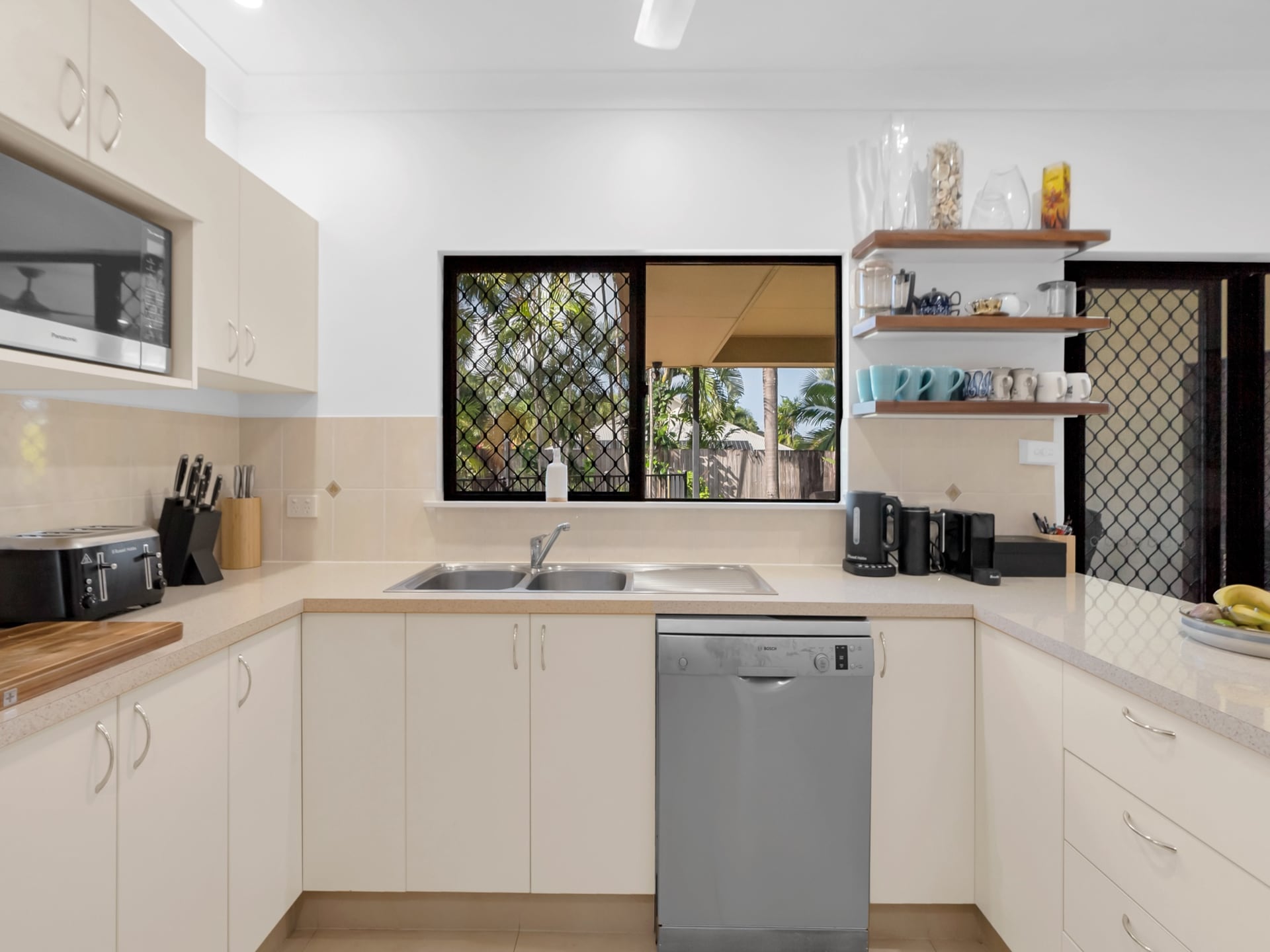 Ruim appartement met zwembad op 3 minuten van Clifton Beach - foto 12