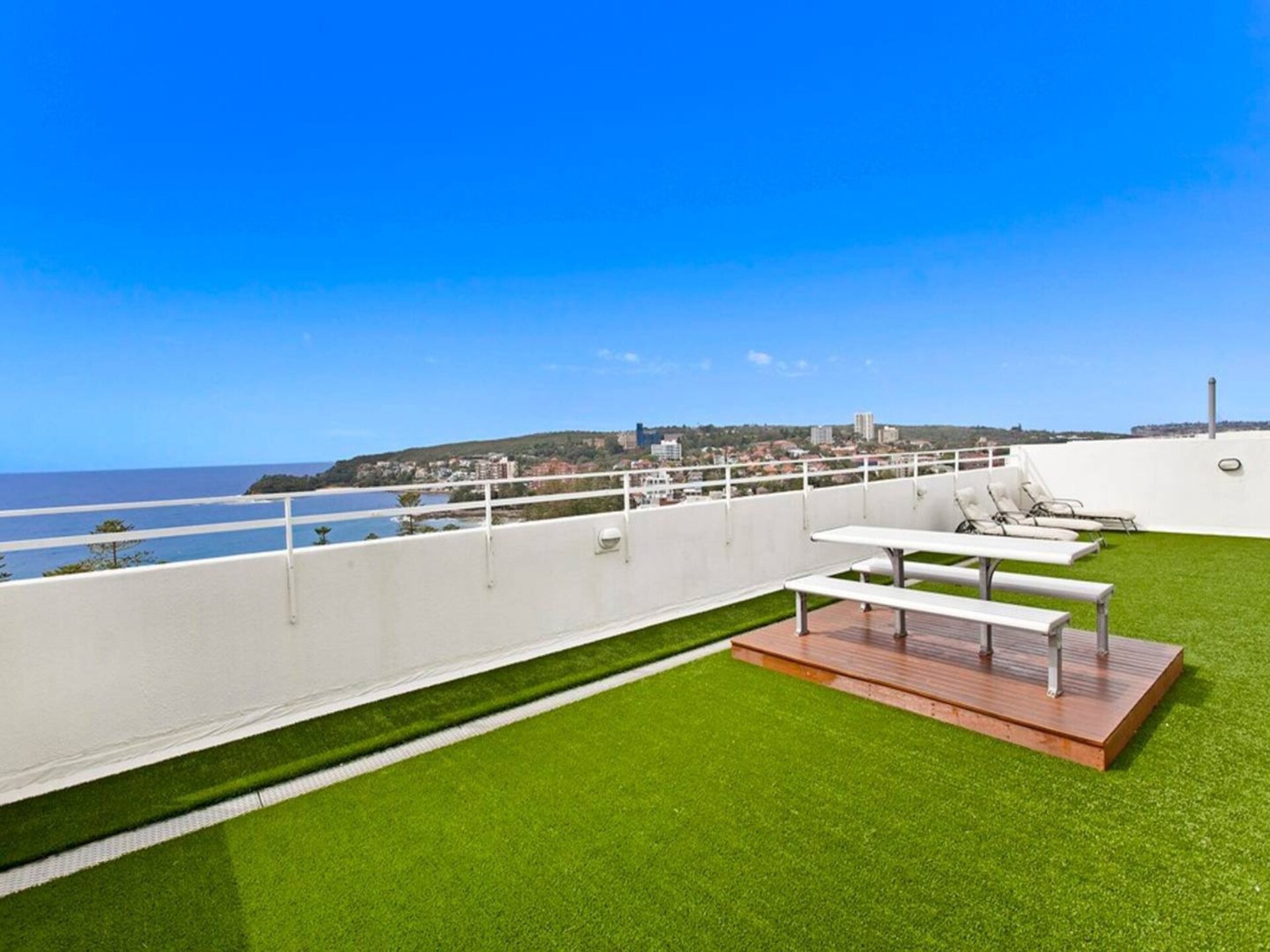 Modern appartement in Manly met oceaanzicht en zwembad - foto 14