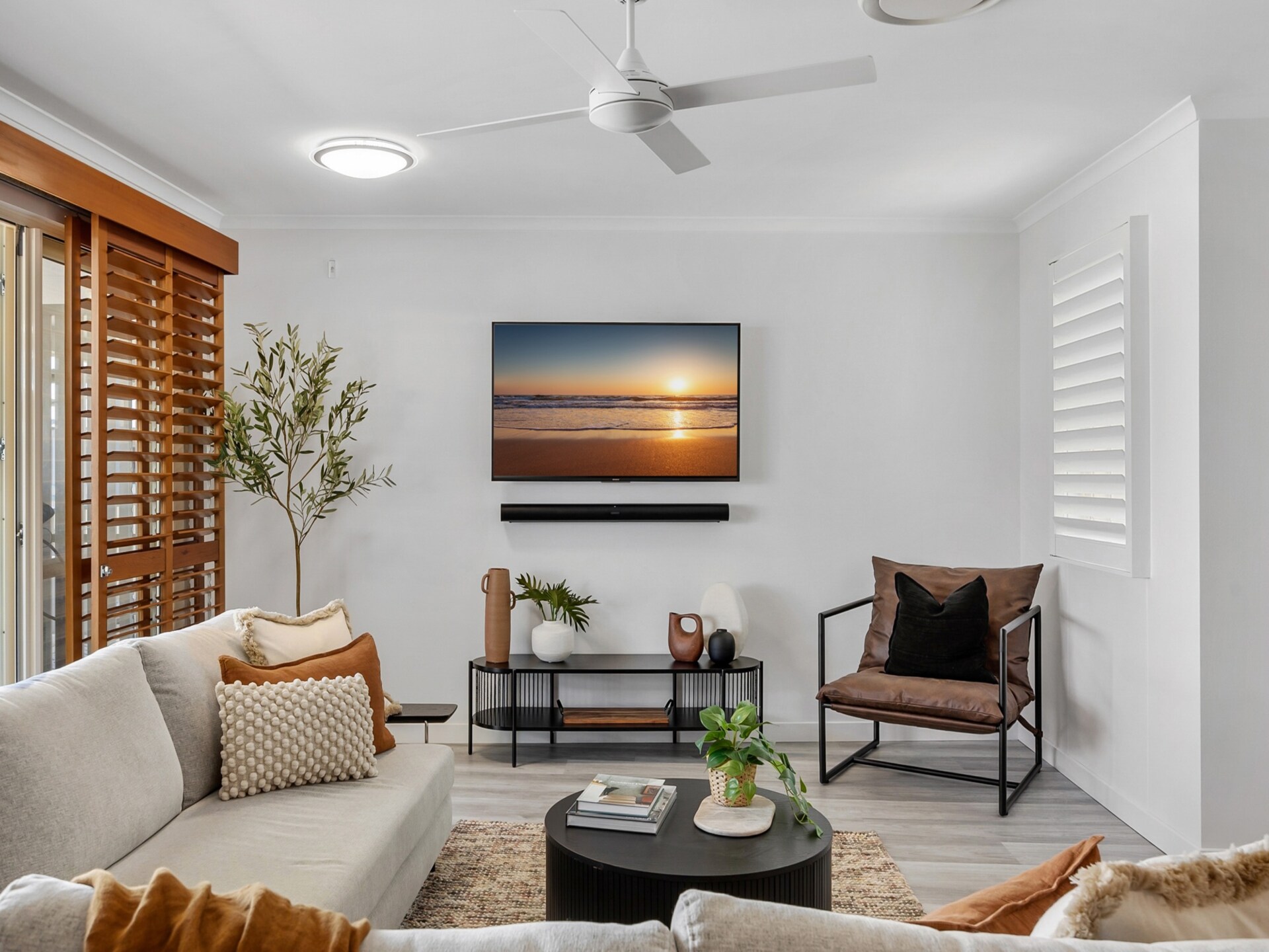 Ruim appartement in Coolum Beach met balkon en BBQ - foto 10