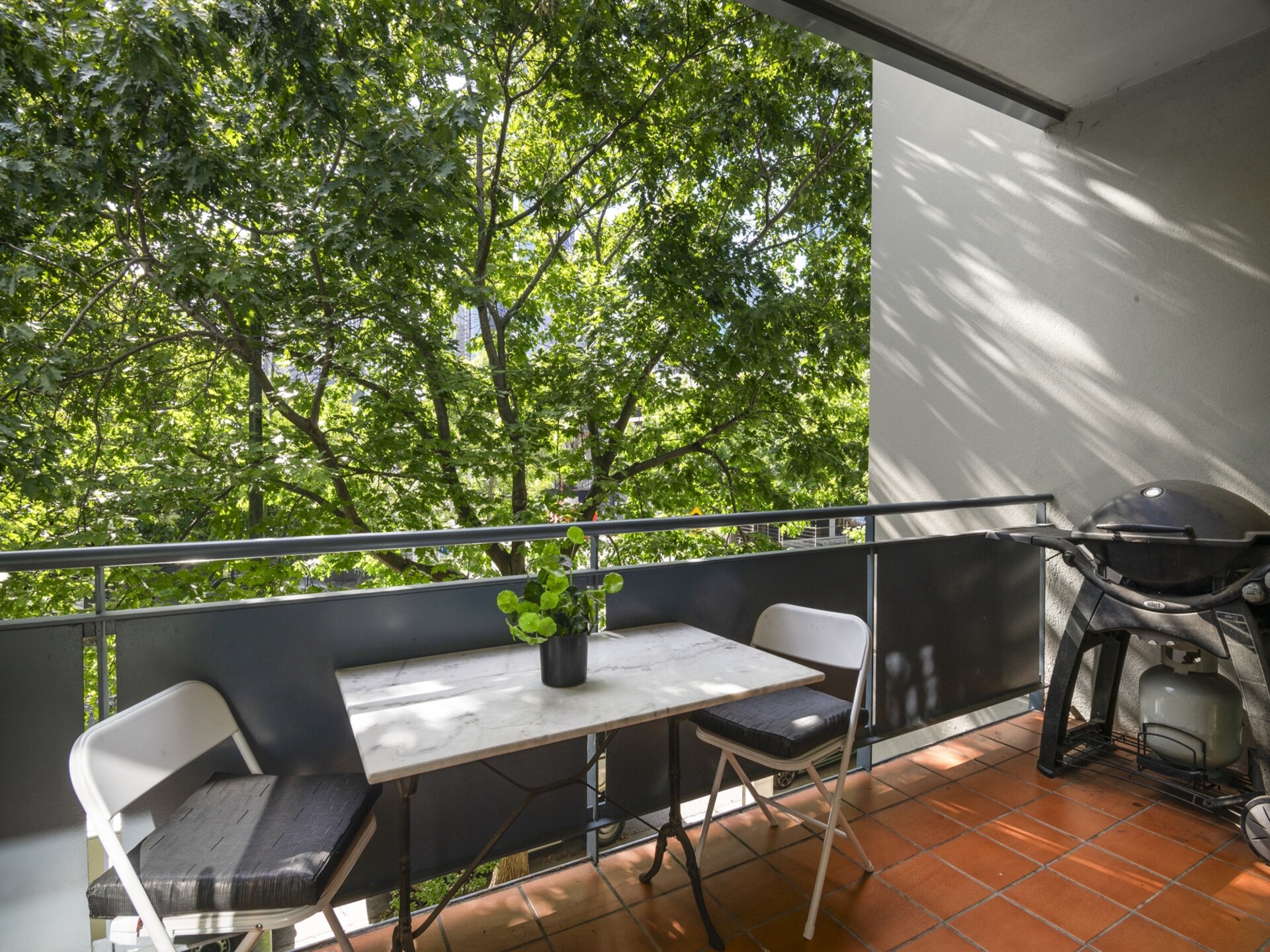 Stijlvol appartement in Southbank met tennisbaan en zwembad - foto 10