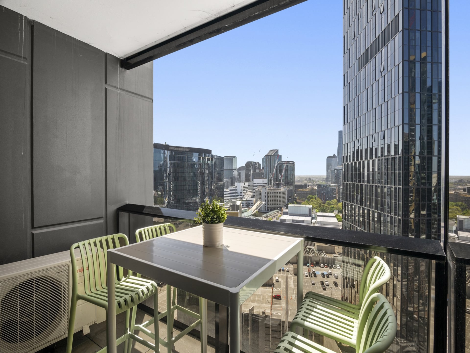 Stijlvol appartement in Southbank met spectaculair stadsgezicht - foto 4