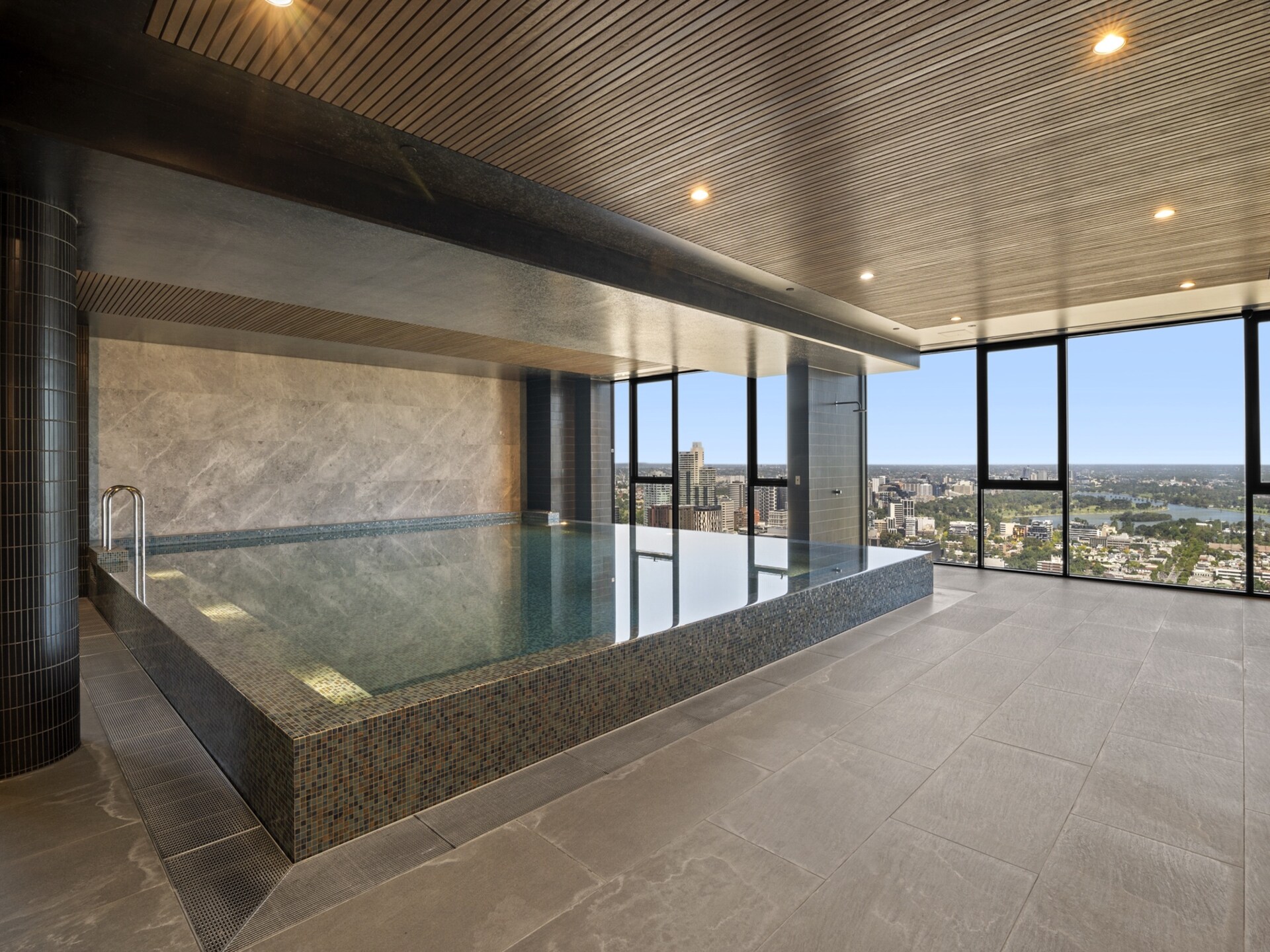 Stijlvol appartement in Southbank met spectaculair stadsgezicht - foto 5