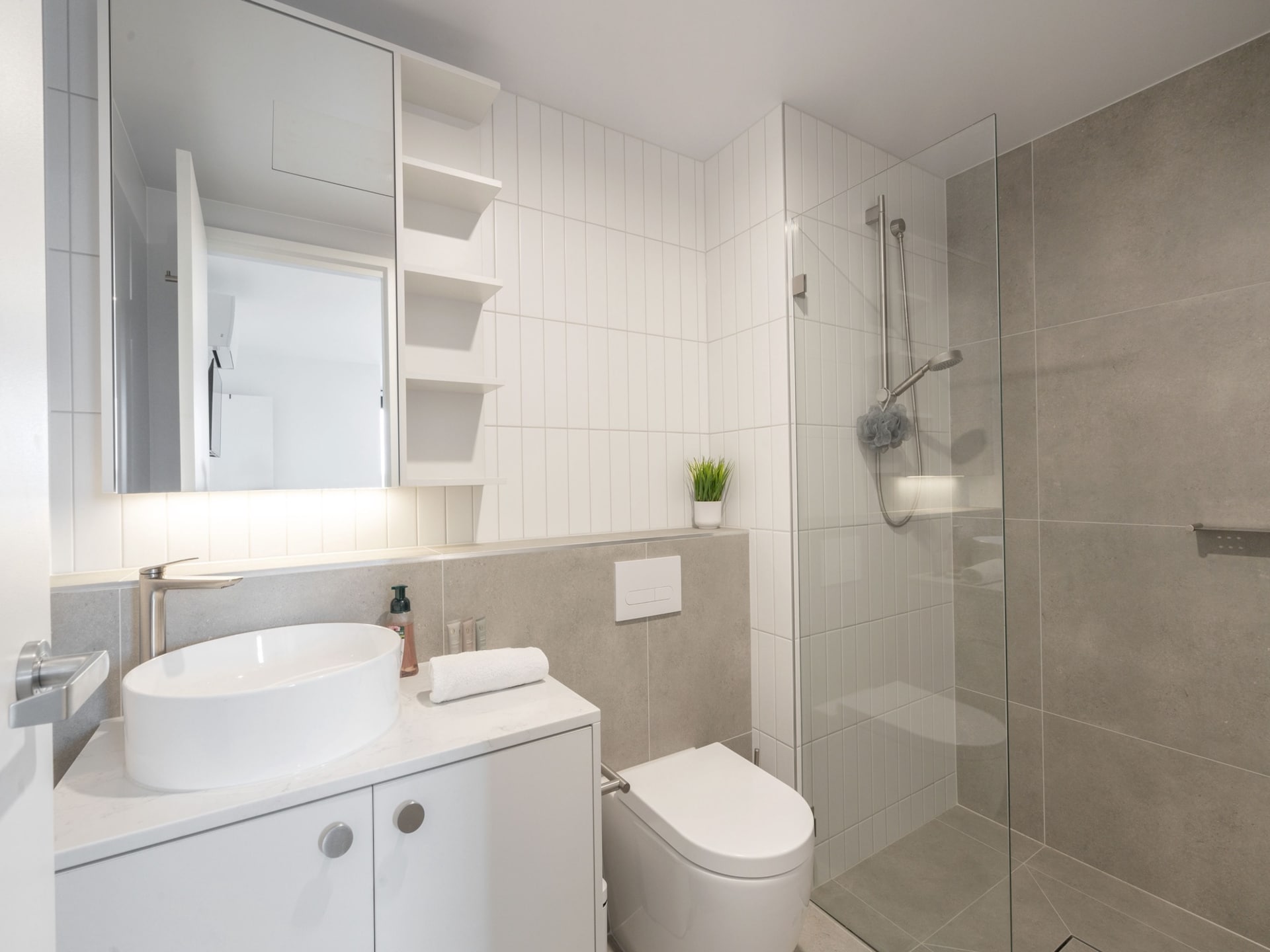 Modern appartement met 2 slaapkamers in Phillip - foto 15