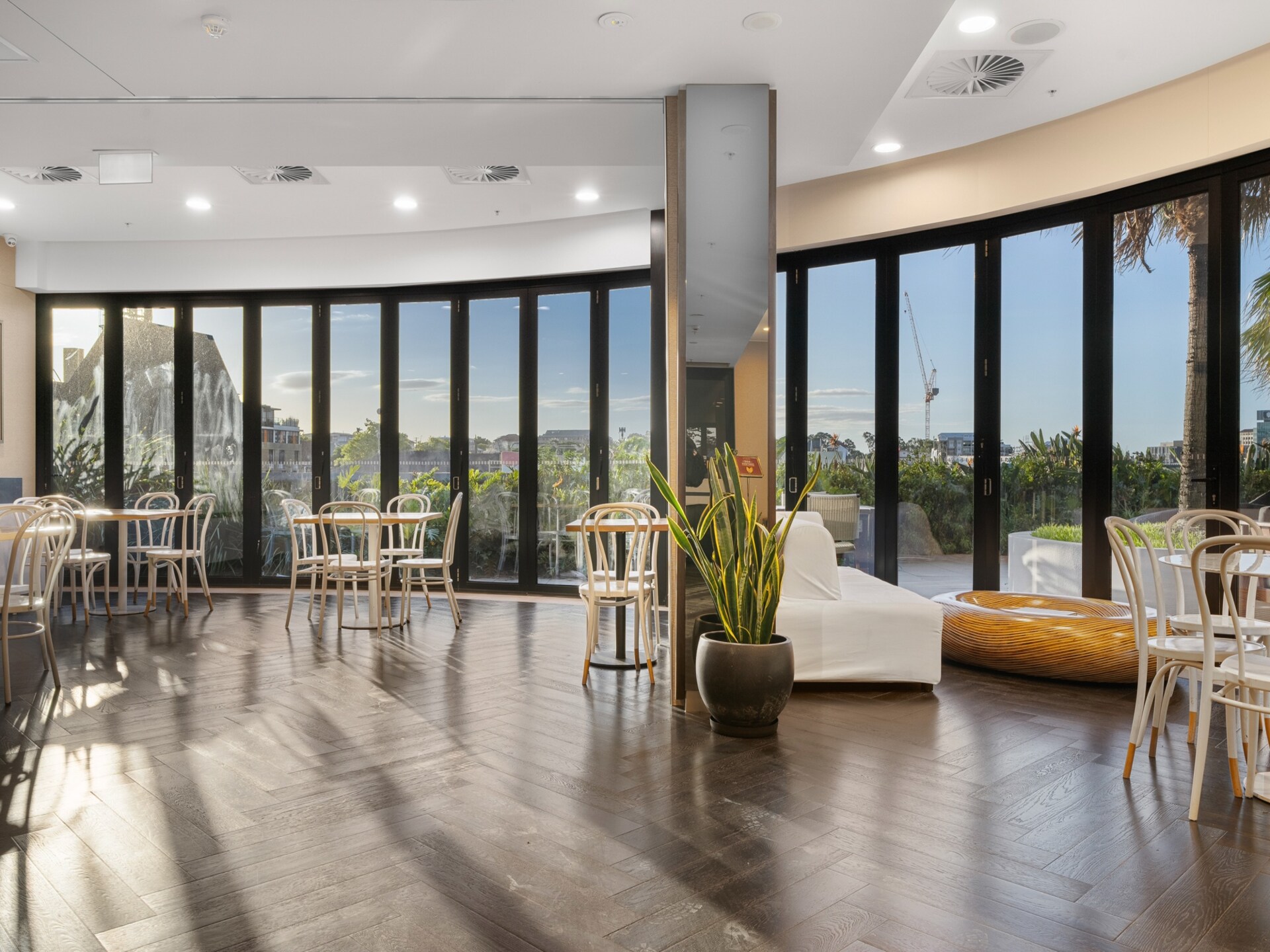 Modern appartement met balkon in Fortitude Valley - foto 35